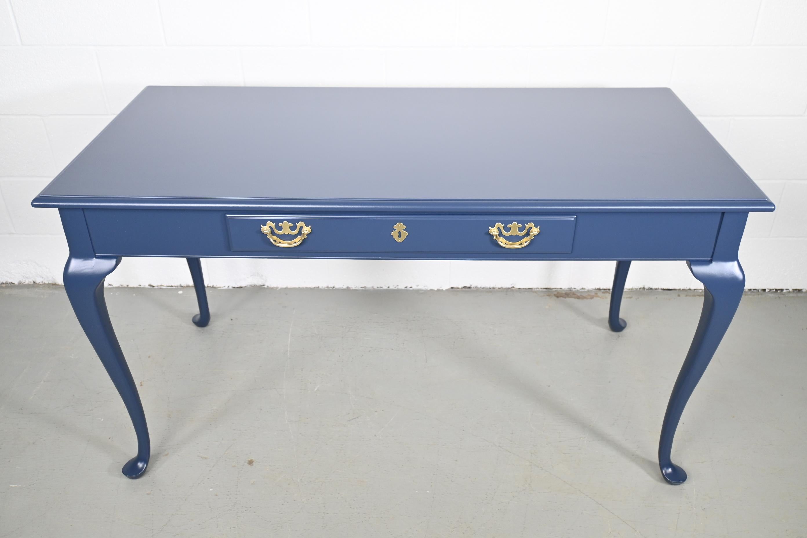 Drexel Queen Anne Style Navy Writing Desk In Excellent Condition In Morgan, UT