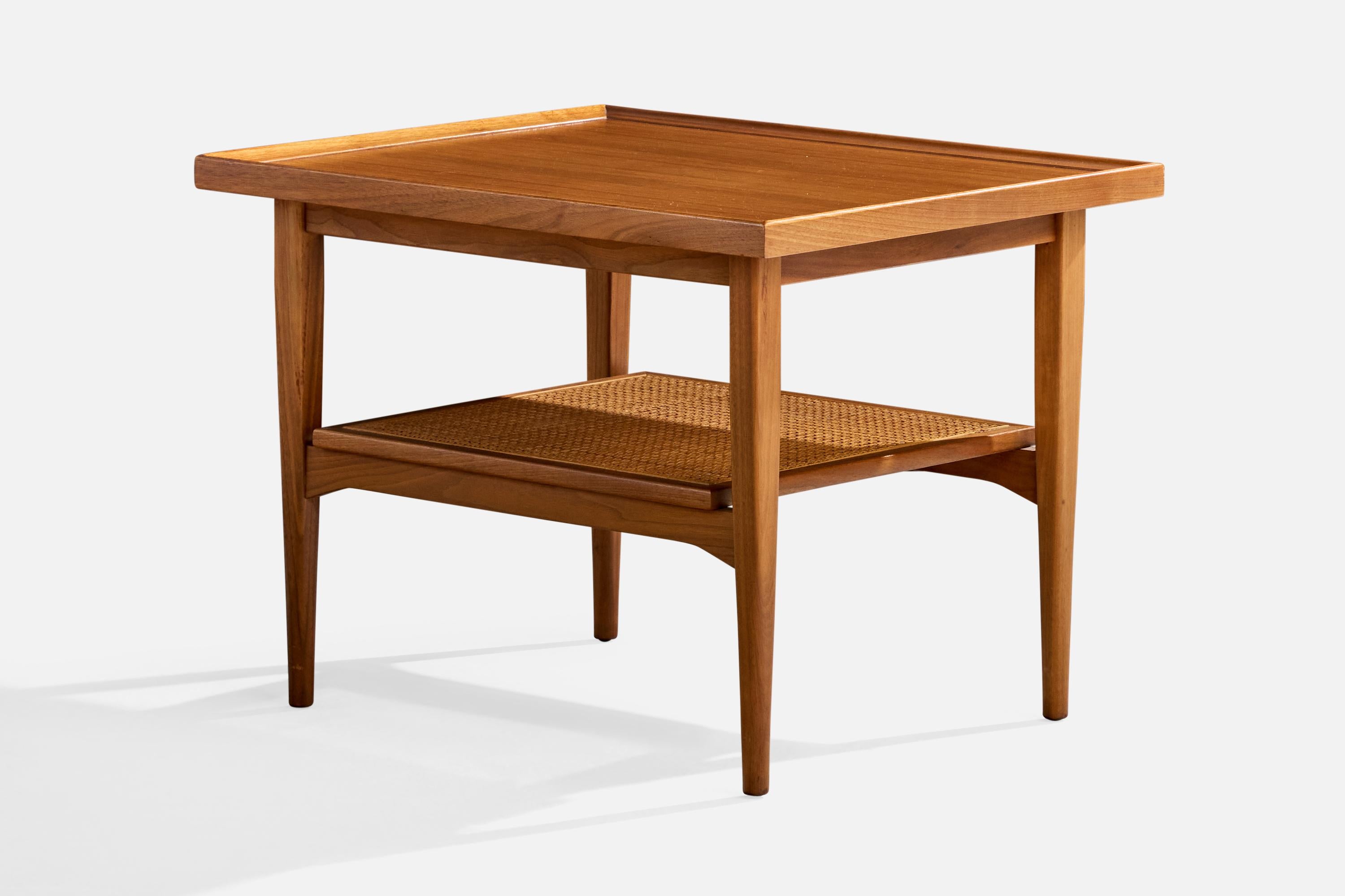 American Drexel, Side Tables, Walnut, Cane, USA, 1950s For Sale