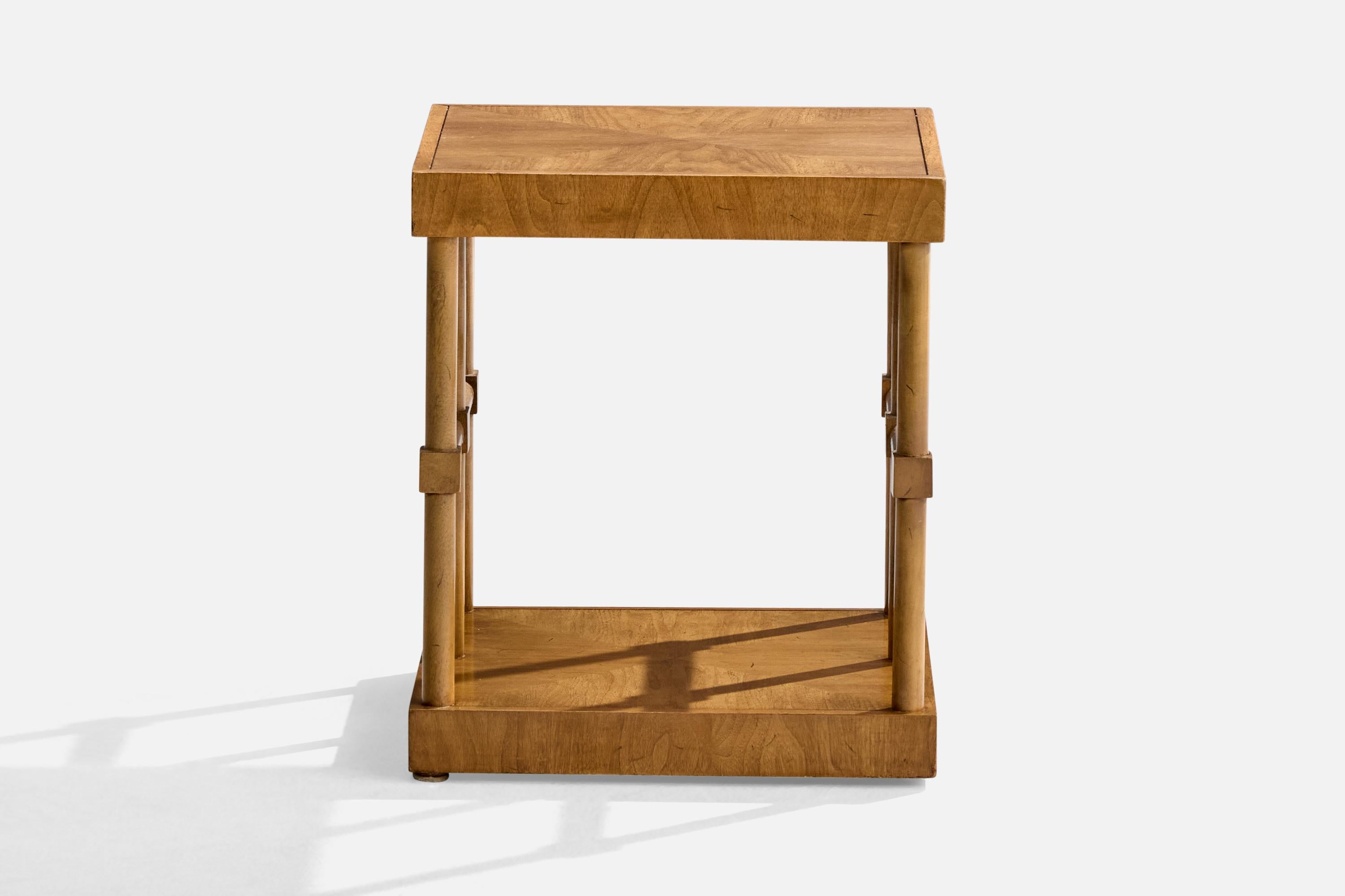 Legno Drexel, Tavolini, Noce, USA, anni '50 in vendita