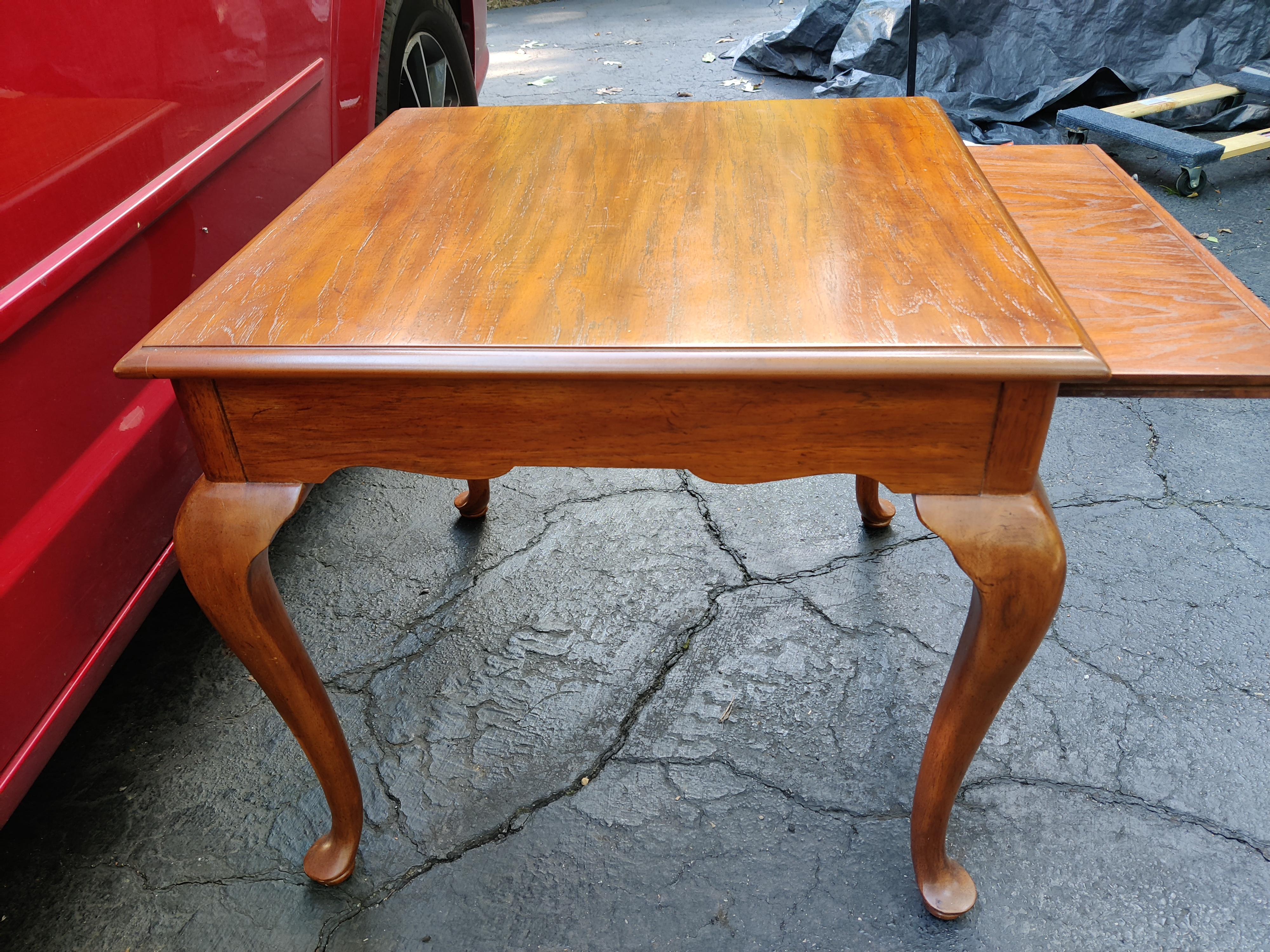 20th Century Drexel Tea Table w/Shelf and Queen Anne Legs For Sale