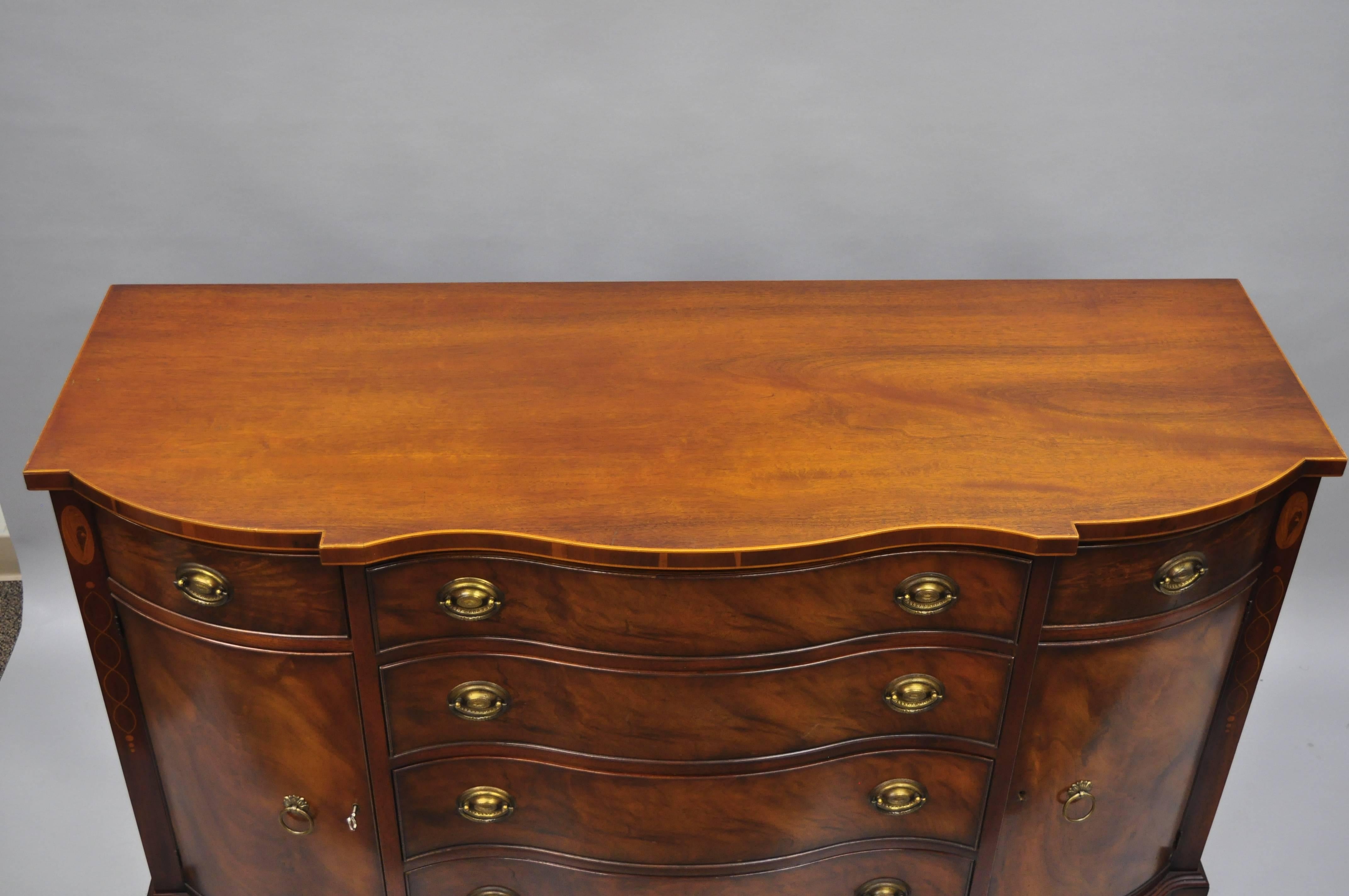 Sheraton Drexel Wallace Nutting Serpentine Front Mahogany Sideboard Server Buffet
