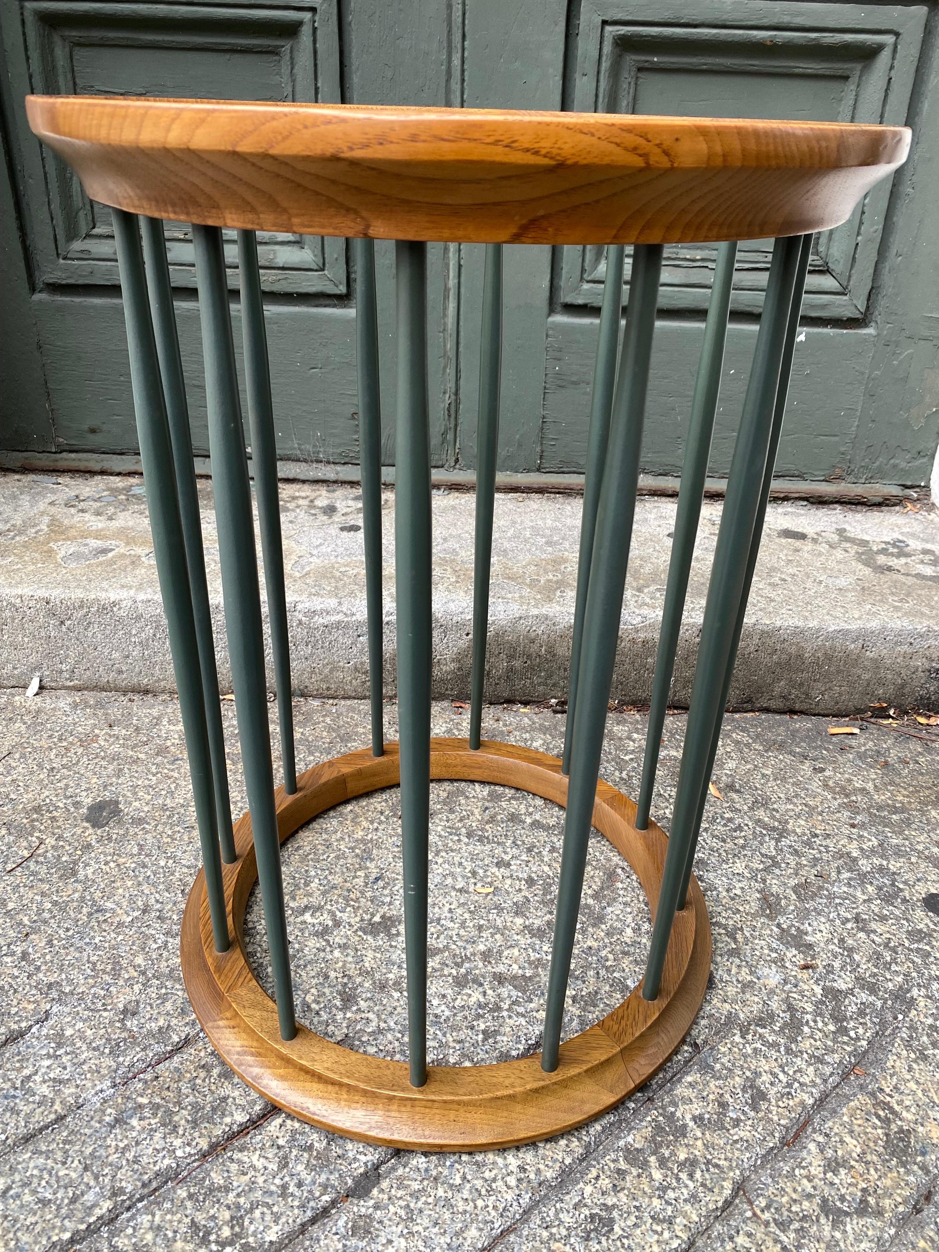 Drexel Walnut and glass Side Table In Good Condition In Philadelphia, PA