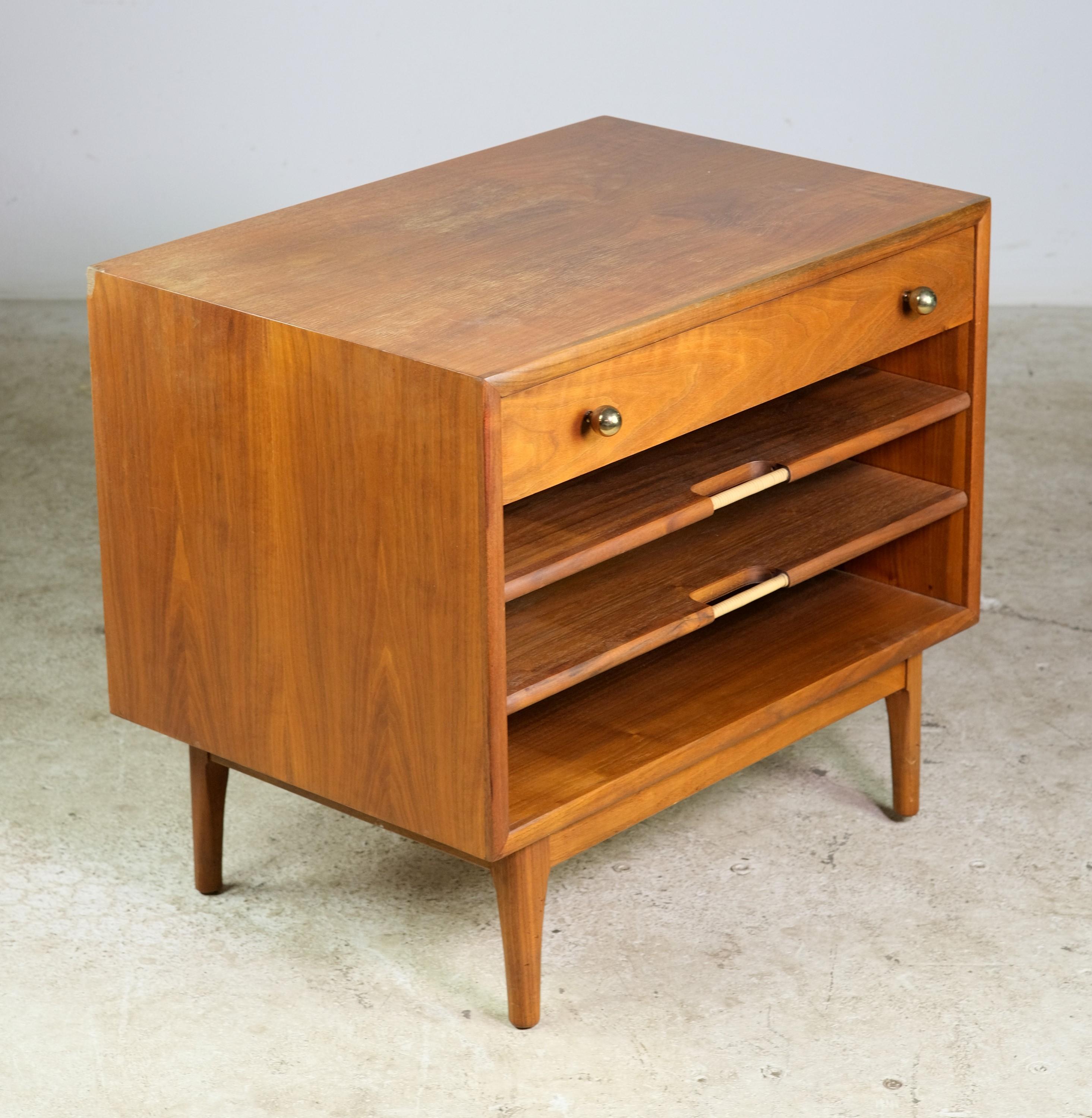 drexel end table with drawer