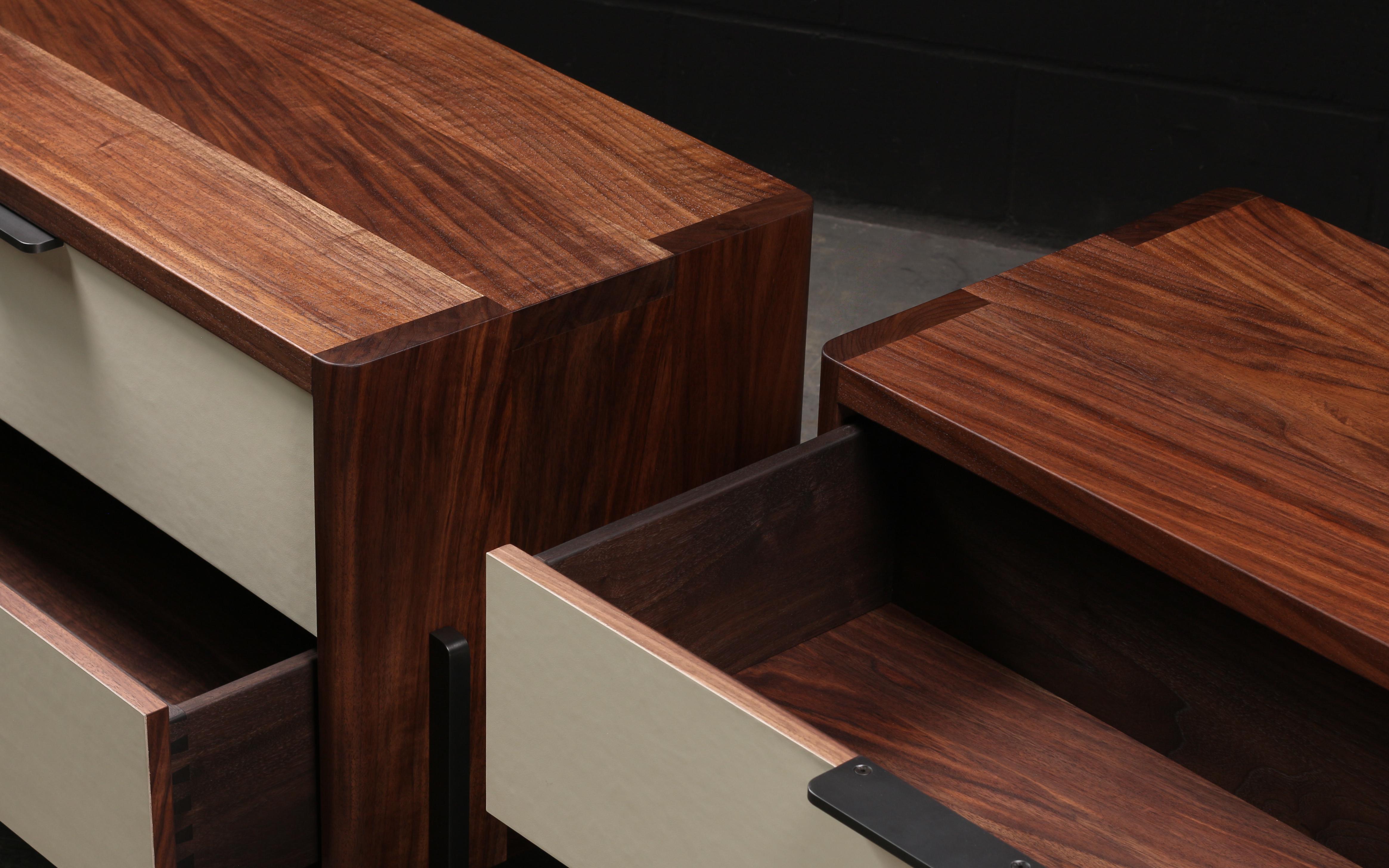 Canadian Dreyfus Night Stand, by AMBROZIA, Claro Walnut, Linen Leather & Blackened Steel For Sale