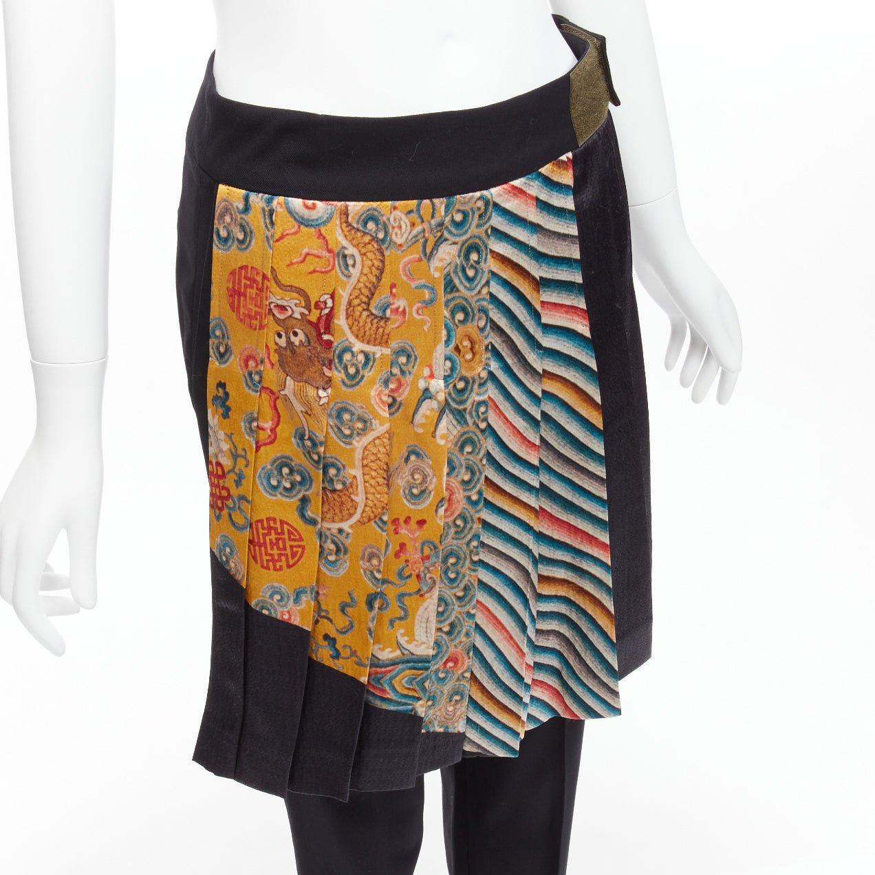 DRIES VAN NOTEN - Pantalon plissé à imprimé dragon chinois, défilé 2012, taille FR 36 en vente 2