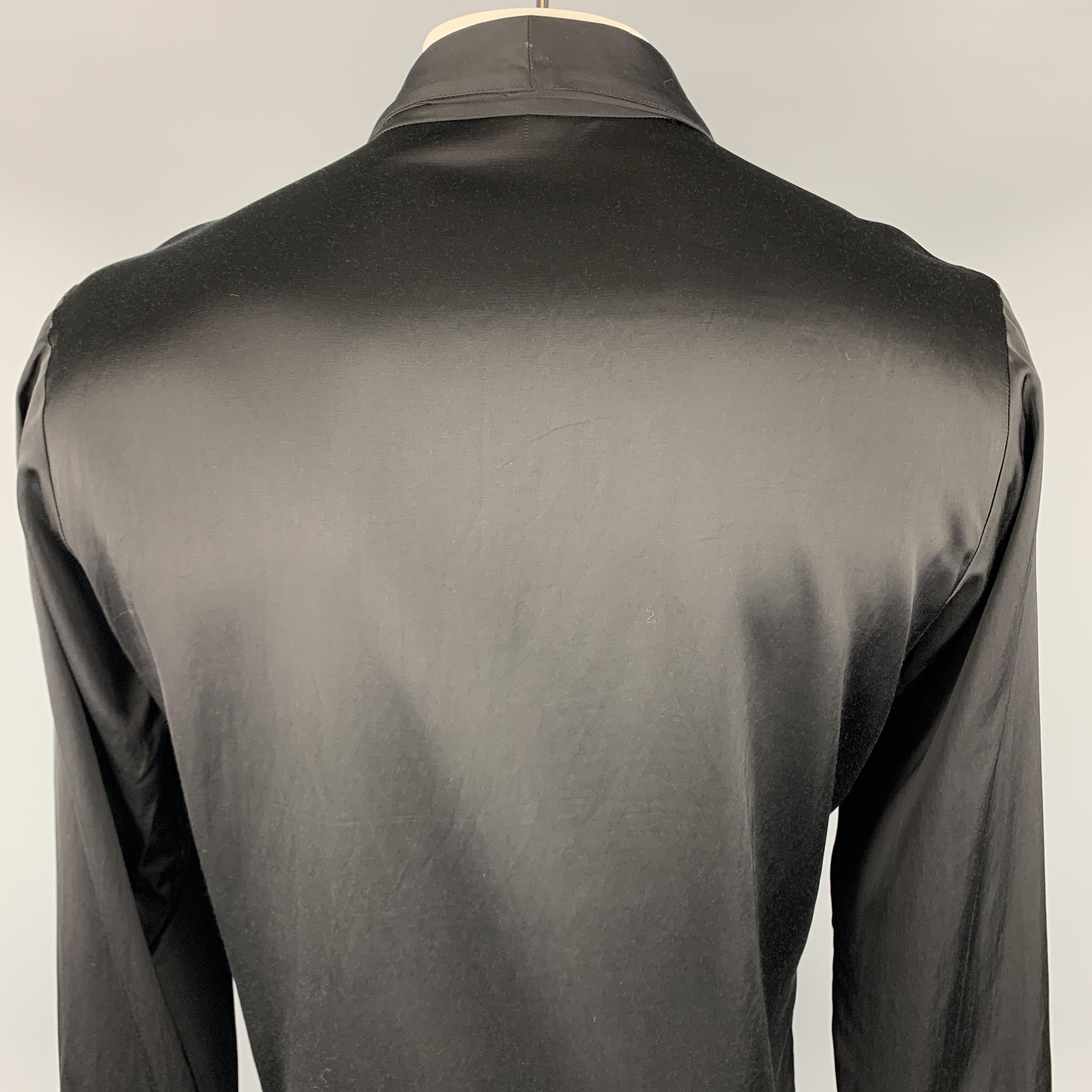 DRIES VAN NOTEN 42 Black Embroidery Viscose Kimono Jacket In Excellent Condition In San Francisco, CA