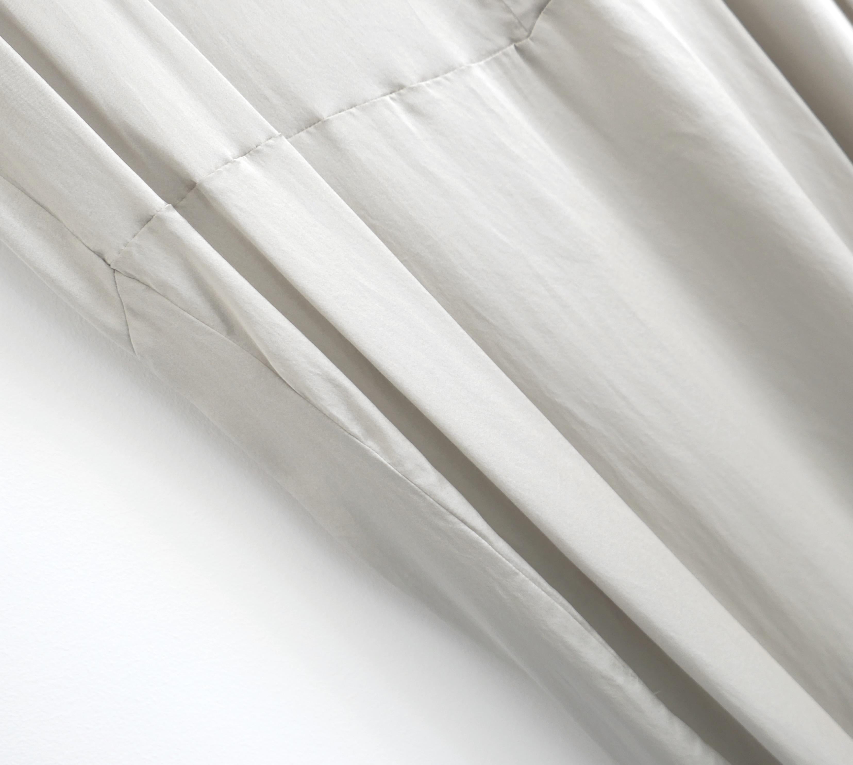 Dries Van Noten Archival Beige Silk Maxi Dress In Excellent Condition For Sale In London, GB