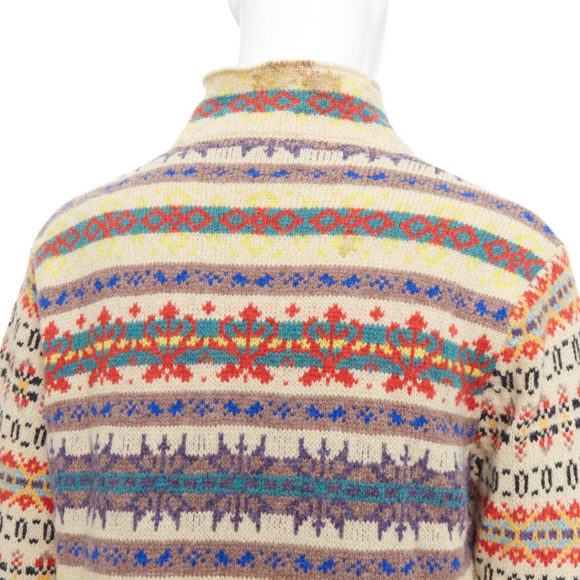 DRIES VAN NOTEN beige striped fairisle shetland wool sweater L
Reference: PRWU/A00151
Brand: Dries Van Noten
Material: Wool
Color: Multicolour
Pattern: Fair Isle
Closure: Pullover
Made in: Belgium

CONDITION:
Condition: Good, this item was pre-owned