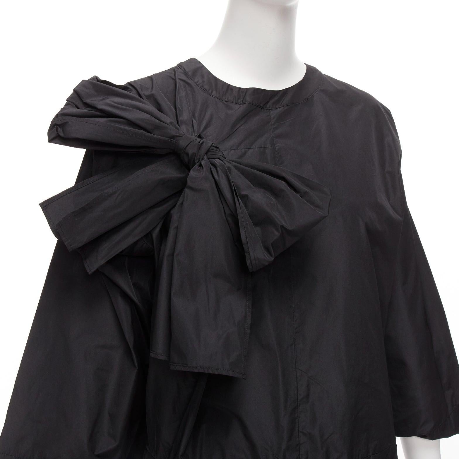 DRIES VAN NOTEN black bow detail chest panelled keyhole tent dress FR36 S
Reference: DYTG/A00028
Brand: Dries Van Noten
Material: Polyester
Color: Black
Pattern: Solid
Closure: Keyhole Button
Extra Details: dress in black featuring round neckline,