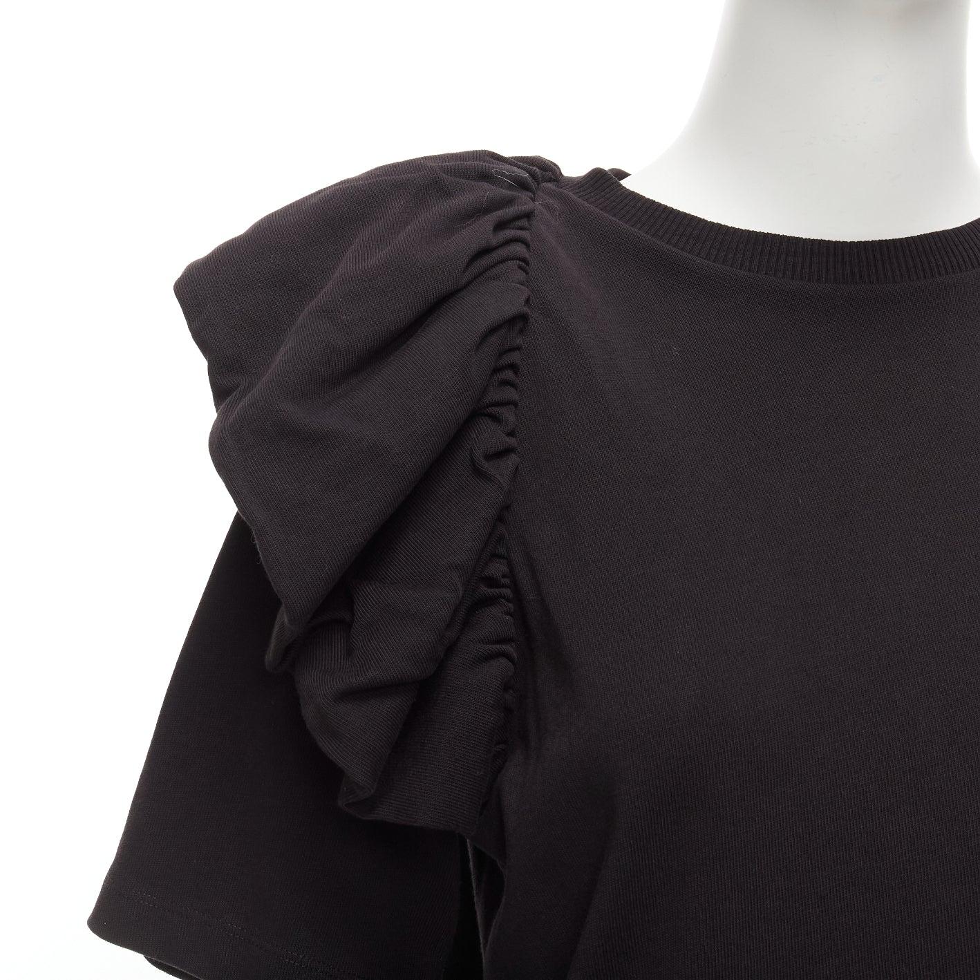 DRIES VAN NOTEN black cotton asymmetric ruffle half sleeve boxy top S
Reference: DYTG/A00020
Brand: Dries Van Noten
Material: Cotton
Color: Black
Pattern: Solid
Closure: Pullover
Made in: Turkey

CONDITION:
Condition: Excellent, this item was