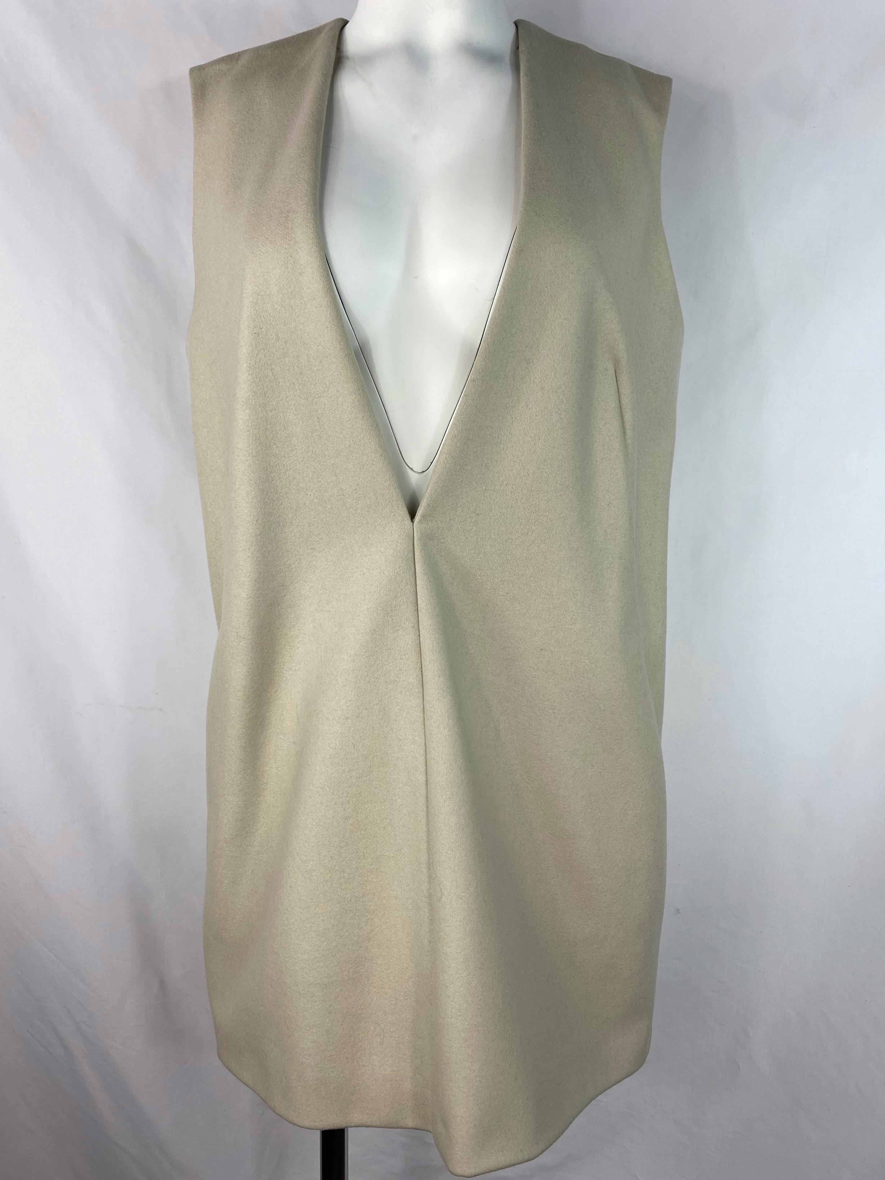 Dries Van Noten Cream Wool Vest with Belt, Size 38 In Excellent Condition In Beverly Hills, CA