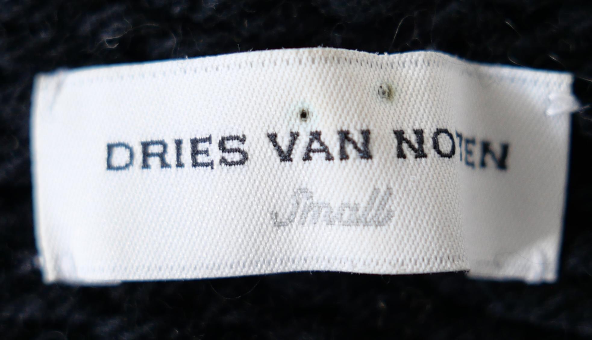 Pull Vintage Distressed de Dries Van Noten Automne 2008 en vente 3