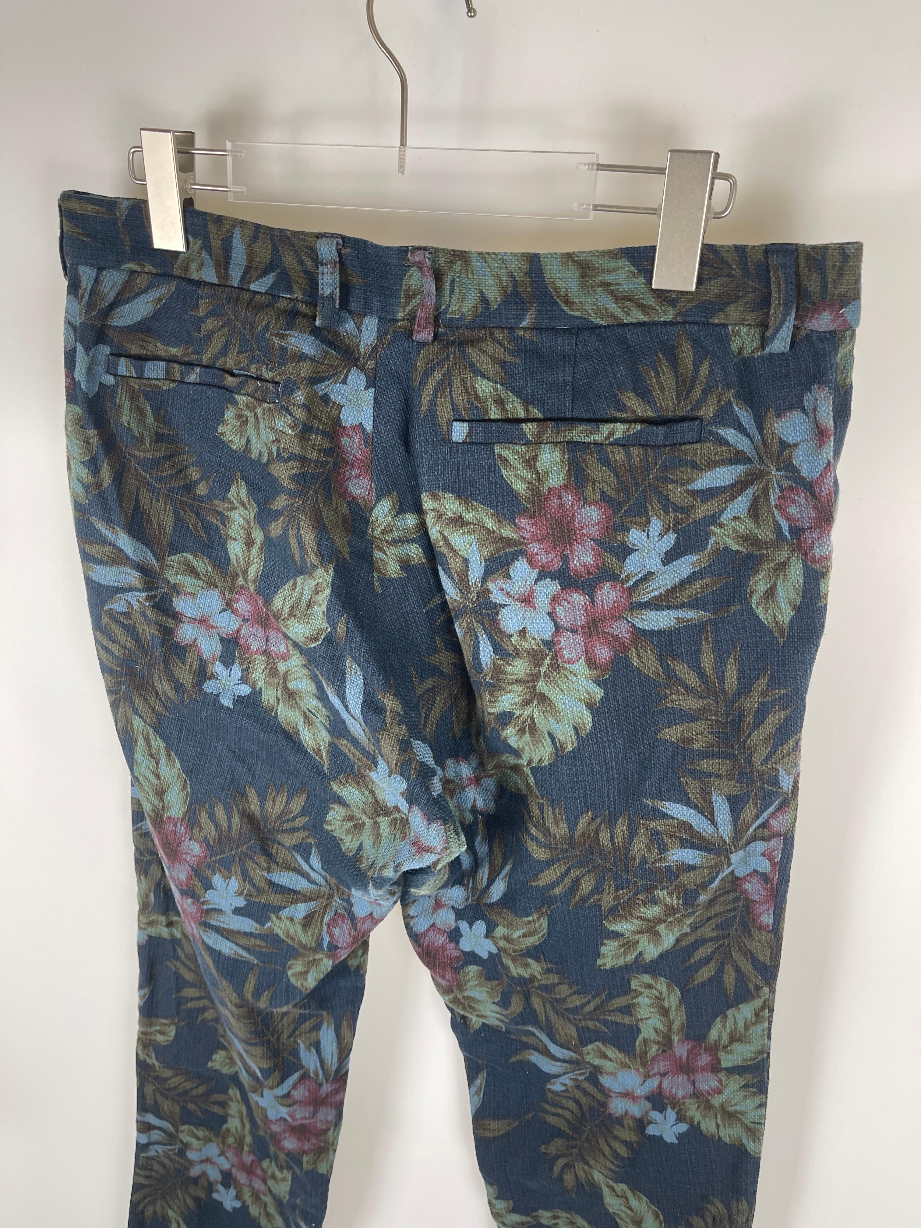 Dries Van Noten Floral Denim Pants In Excellent Condition For Sale In Seattle, WA