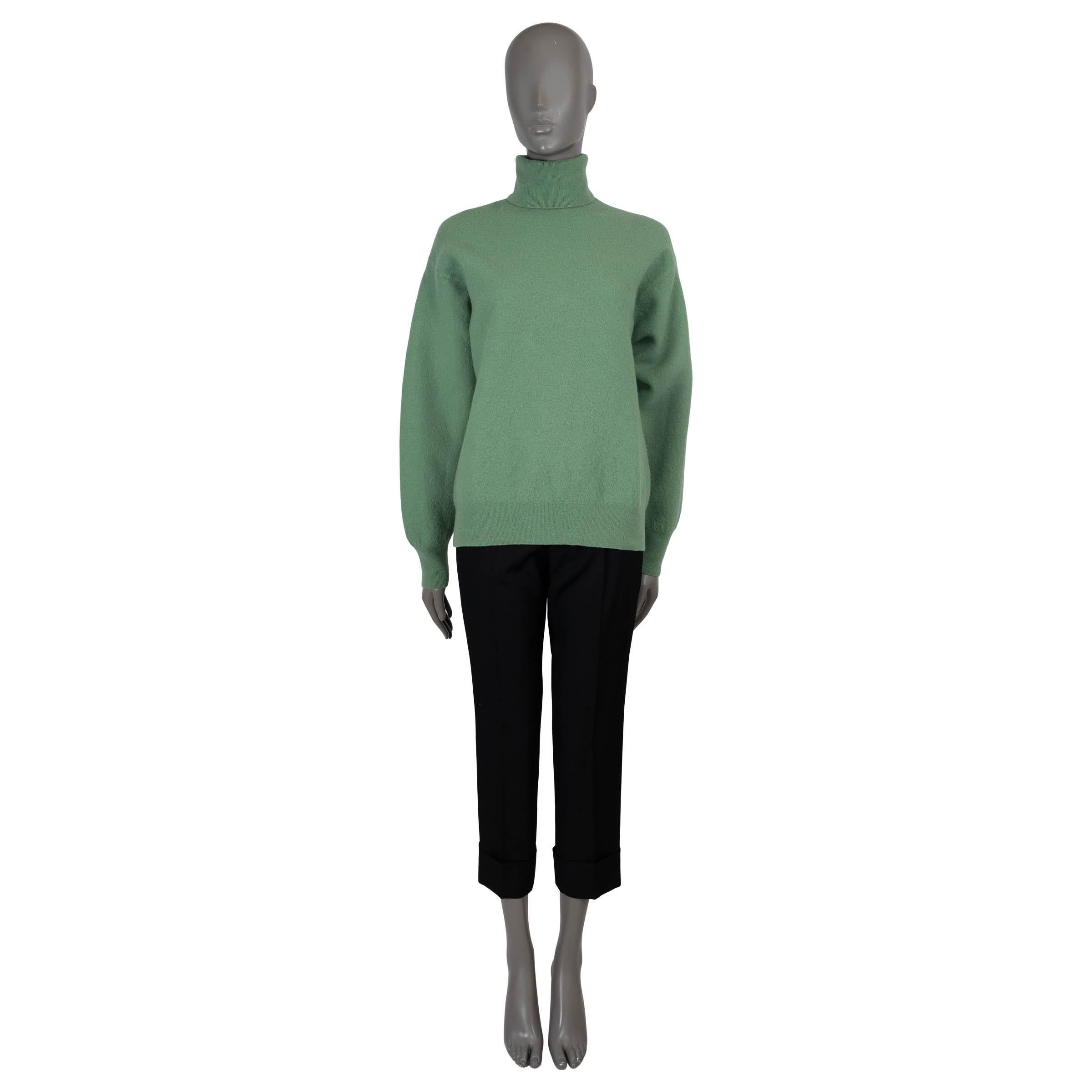 DRIES VAN NOTEN green brushed wool 2023 TERESIA OVERSIZED TURTLENECK Sweater XS In Excellent Condition For Sale In Zürich, CH