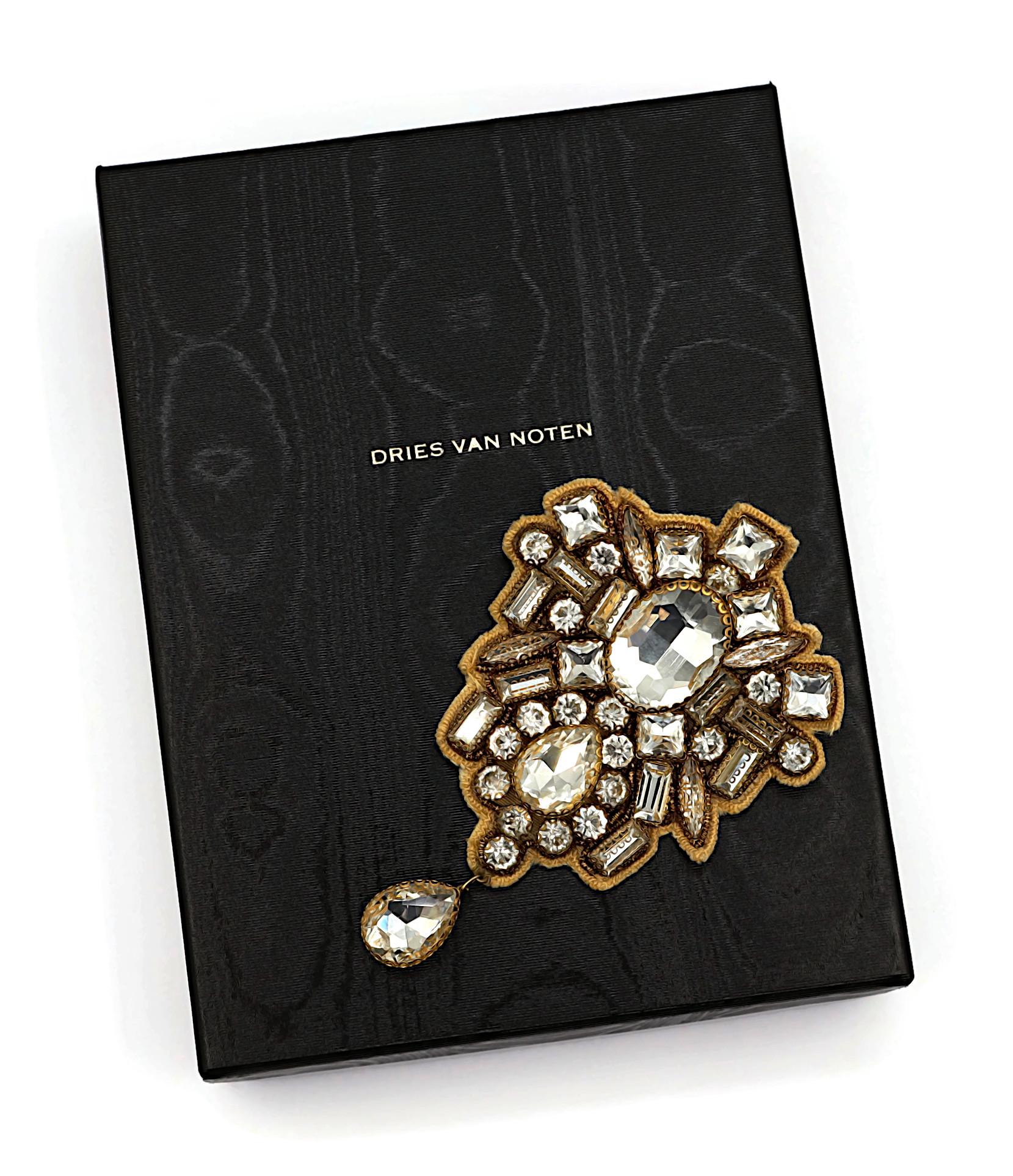 DRIES VAN NOTEN Jewelled Brooch In Good Condition In Nice, FR