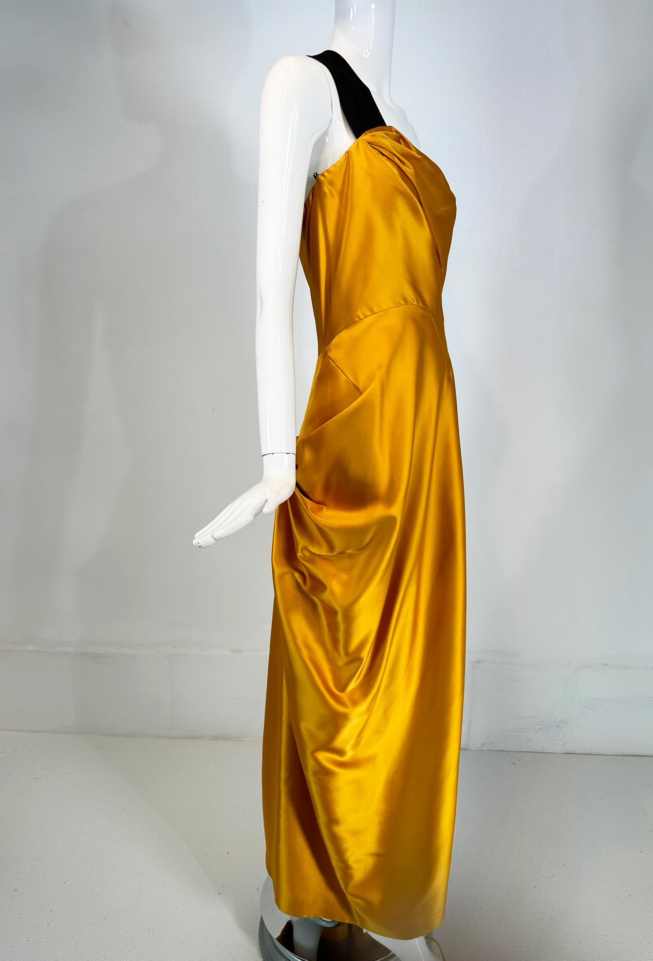 Dries van Noten Vestido de noche con un hombro de seda Marigold SS 2009 Look 53 Naranja en venta