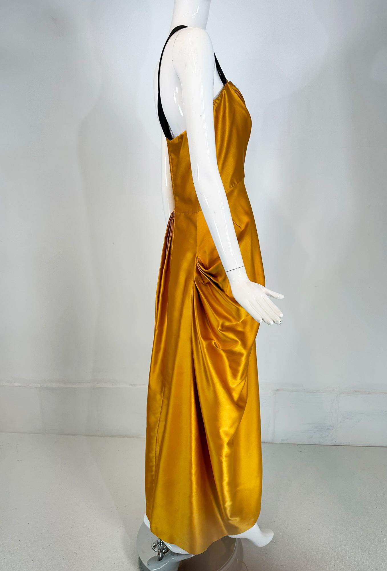 De las mujeres Dries van Noten Vestido de noche con un hombro de seda Marigold SS 2009 Look 53 en venta