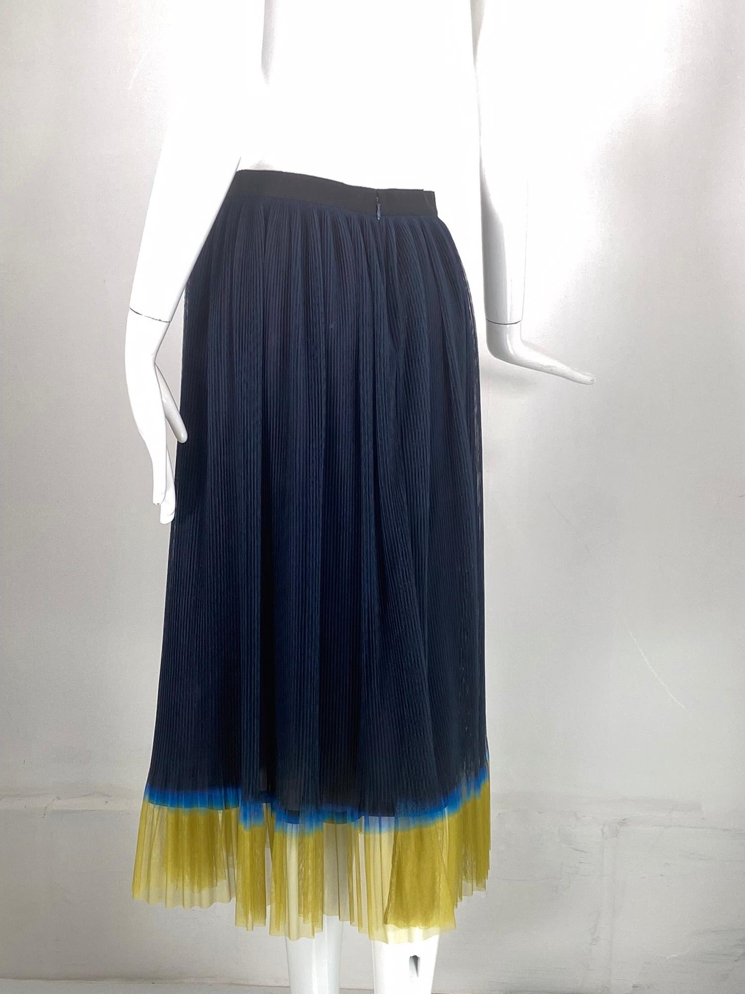 Women's Dries Van Noten Navy Pinch Pleated Ombre Hem Mesh Skirt 38 For Sale