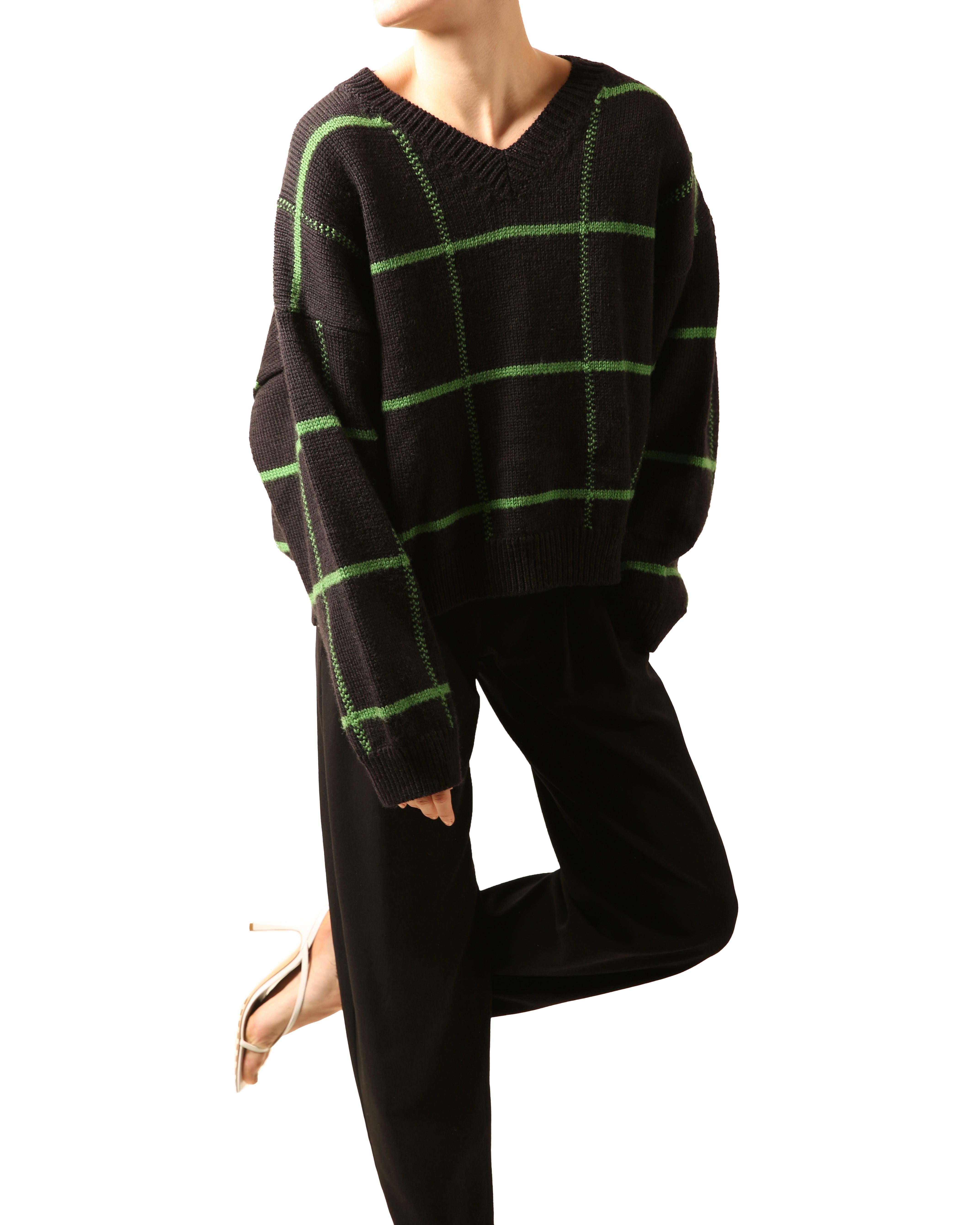 Dries Van Noten oversized black green check print knitted wool ribbed sweater In Excellent Condition For Sale In Paris, FR