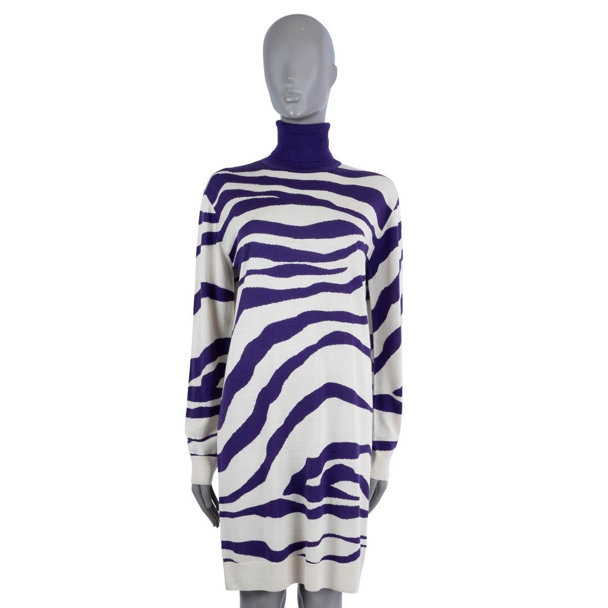 DRIES VAN NOTEN purple white wool 2022 NAYELI ZEBRA TURTLENECK KNIT Dress XS In Excellent Condition For Sale In Zürich, CH