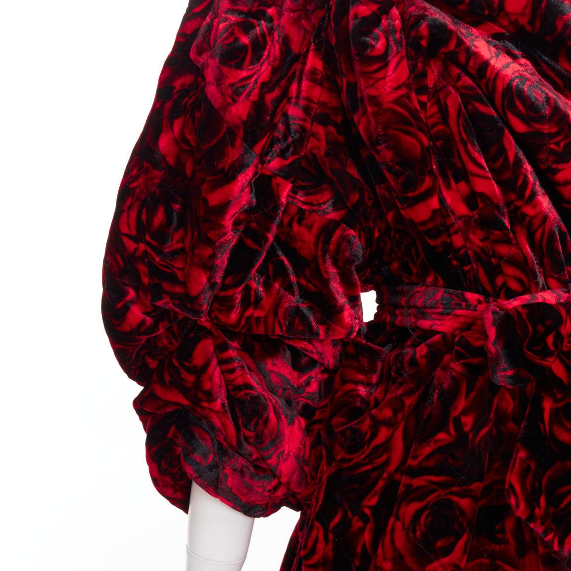 DRIES VAN NOTEN Runway Delta red rose print velvet quilted one shoulder dress FR38 M
Reference: TGAS/E00894
Brand: Dries Van Noten
Material: Polyester, Blend
Color: Red, Black
Pattern: Floral
Closure: Slip On
Lining: Black Fabric
Extra Details: A