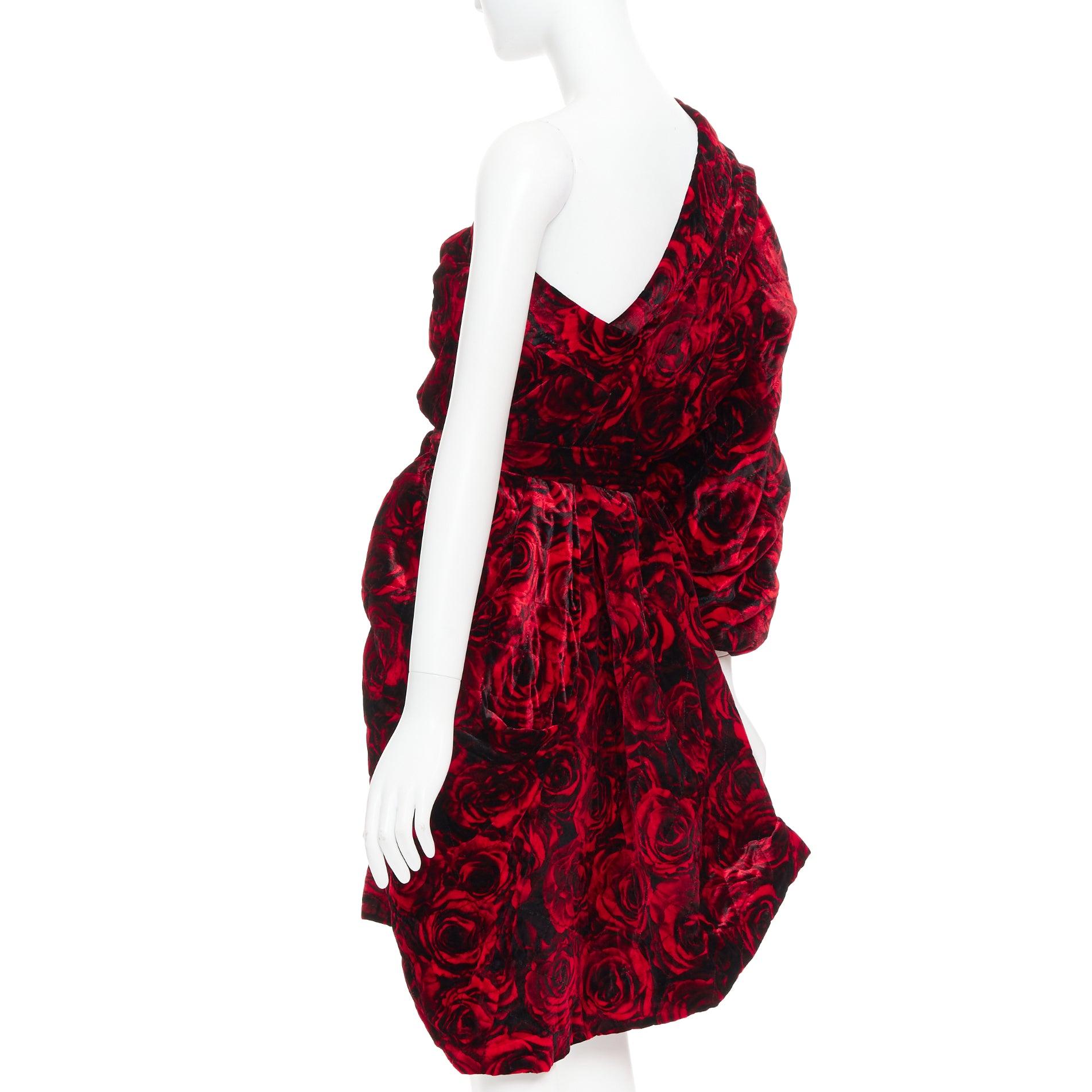DRIES VAN NOTEN Runway Delta red rose print velvet quilted one shoulder dress M For Sale 1
