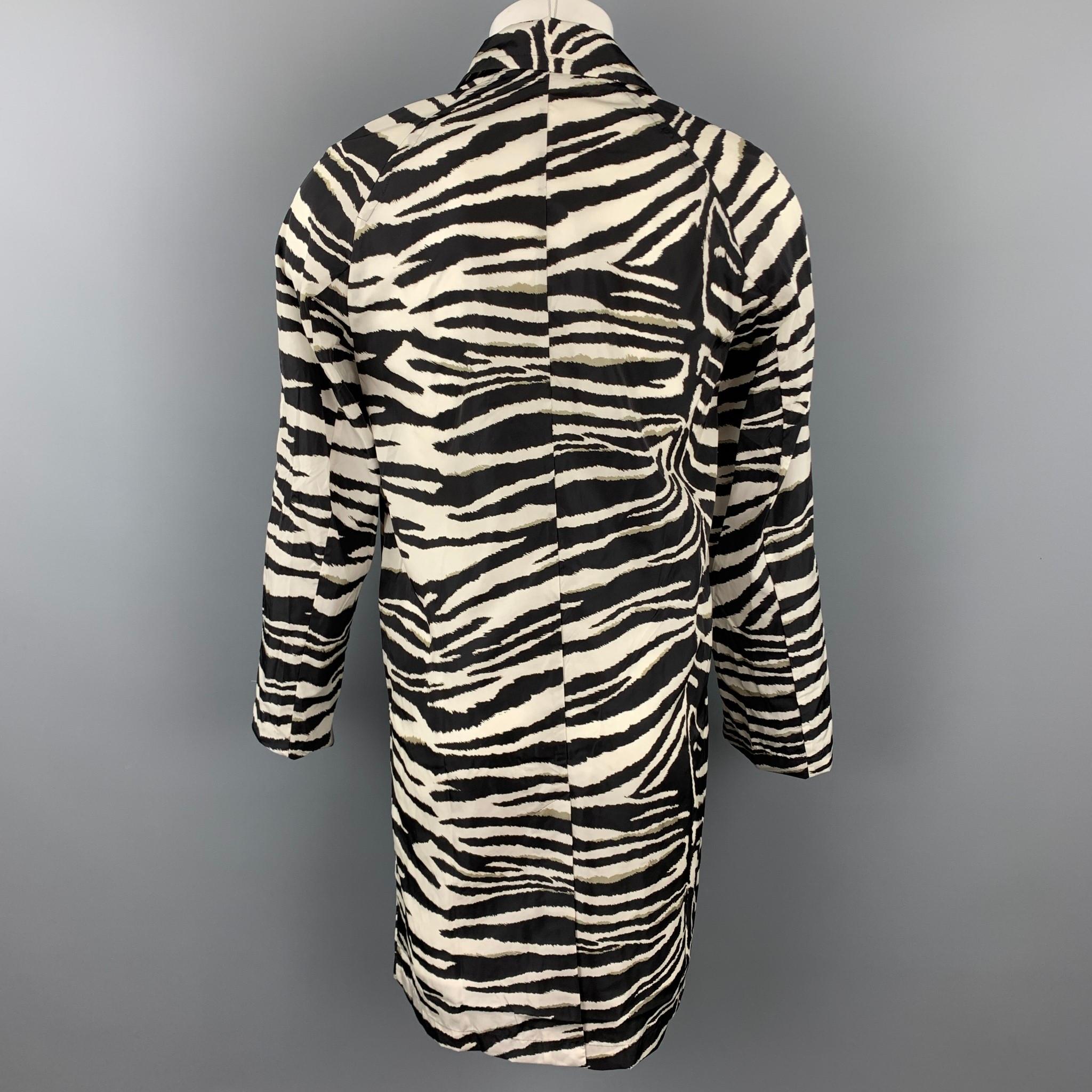 DRIES VAN NOTEN S/S 20 Size 34 Black & White Zebra Polyamide Raincoat In New Condition In San Francisco, CA