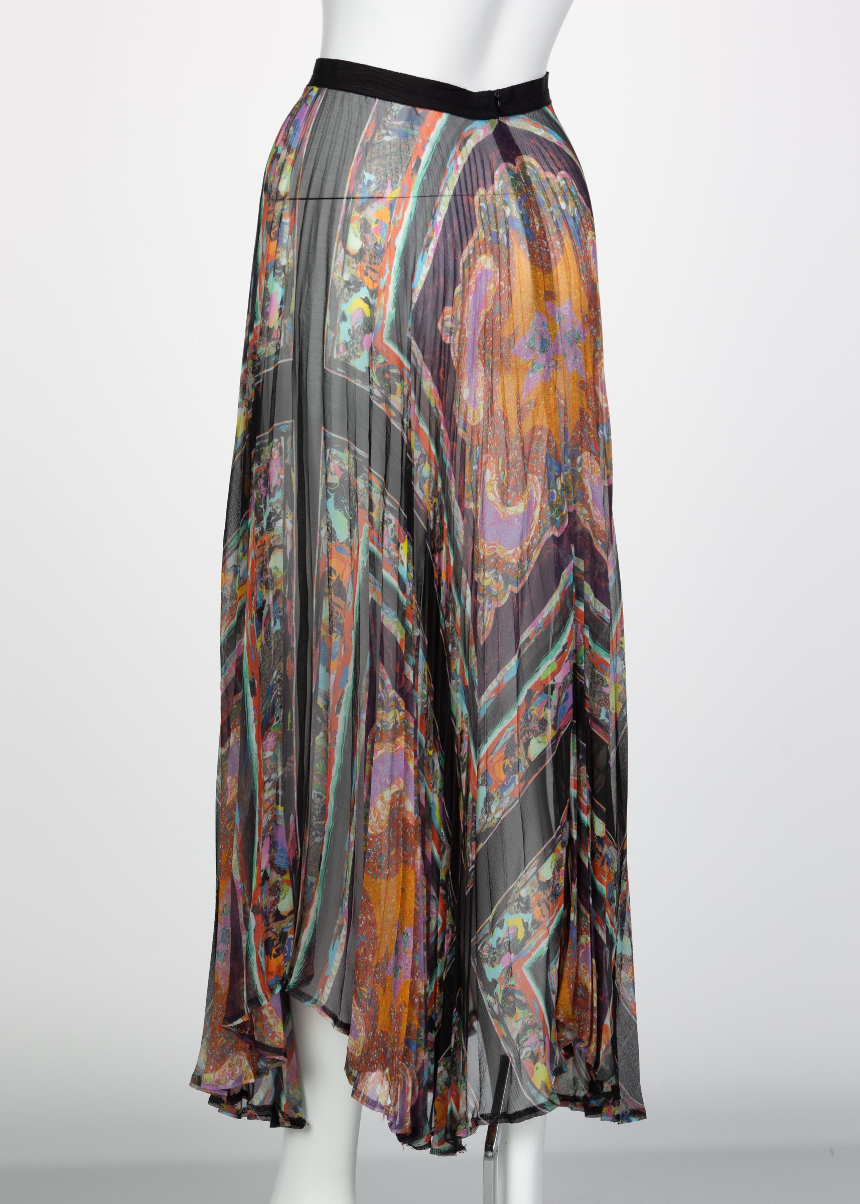 Dries Van Noten Sheer Silk Printed Pleated Skirt, Runway 2008 In Excellent Condition For Sale In Boca Raton, FL