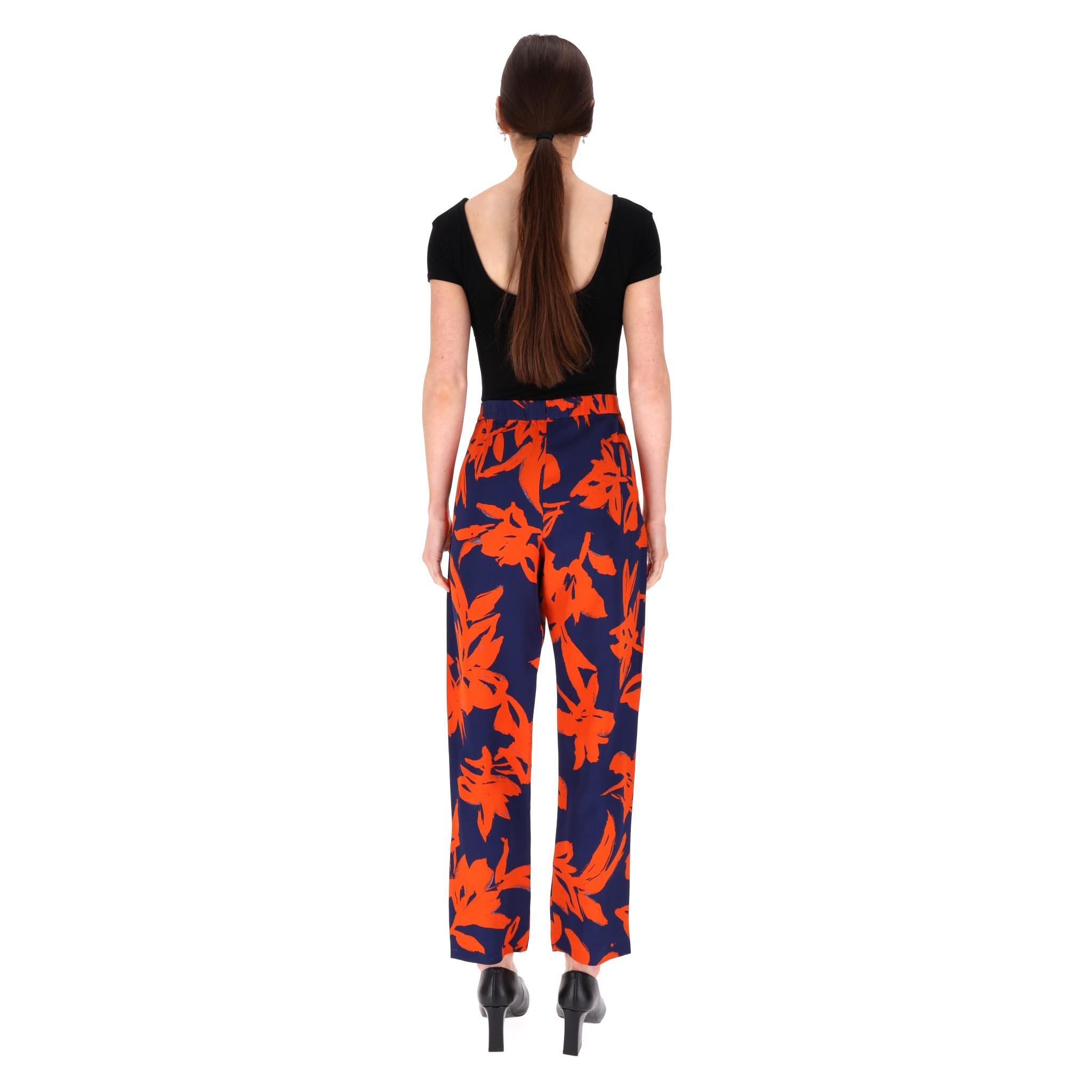 Dries Van Noten Silk Floral Print Trousers In Excellent Condition For Sale In London, GB