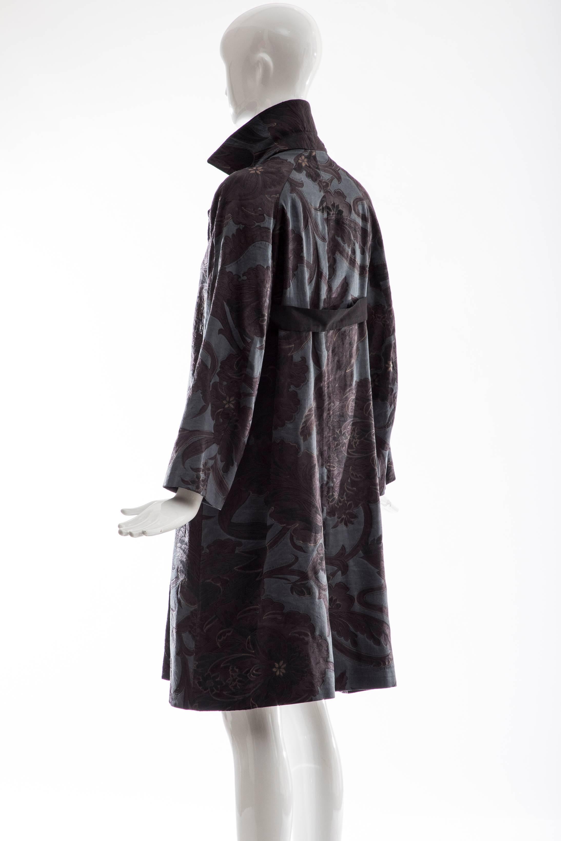 Dries Van Noten Runway Silk Linen Floral Jacquard Button Front Coat, Fall 2006 In Excellent Condition For Sale In Cincinnati, OH