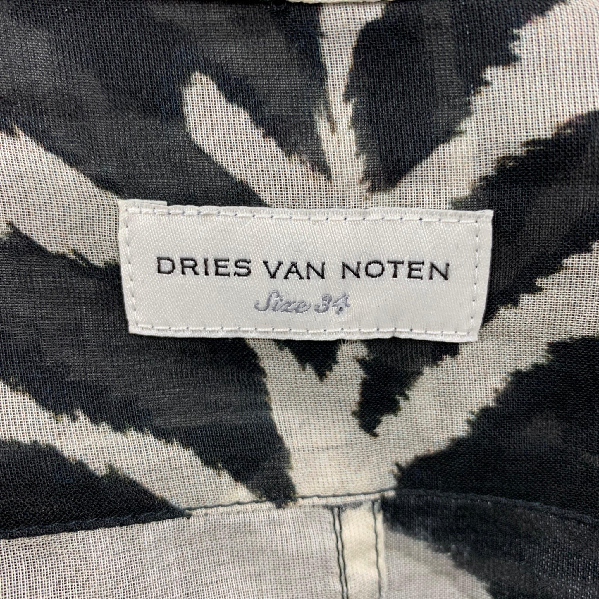 DRIES VAN NOTEN Size 2 Black & White Cotton Zebra Clavelly Cuff Blouse In New Condition In San Francisco, CA