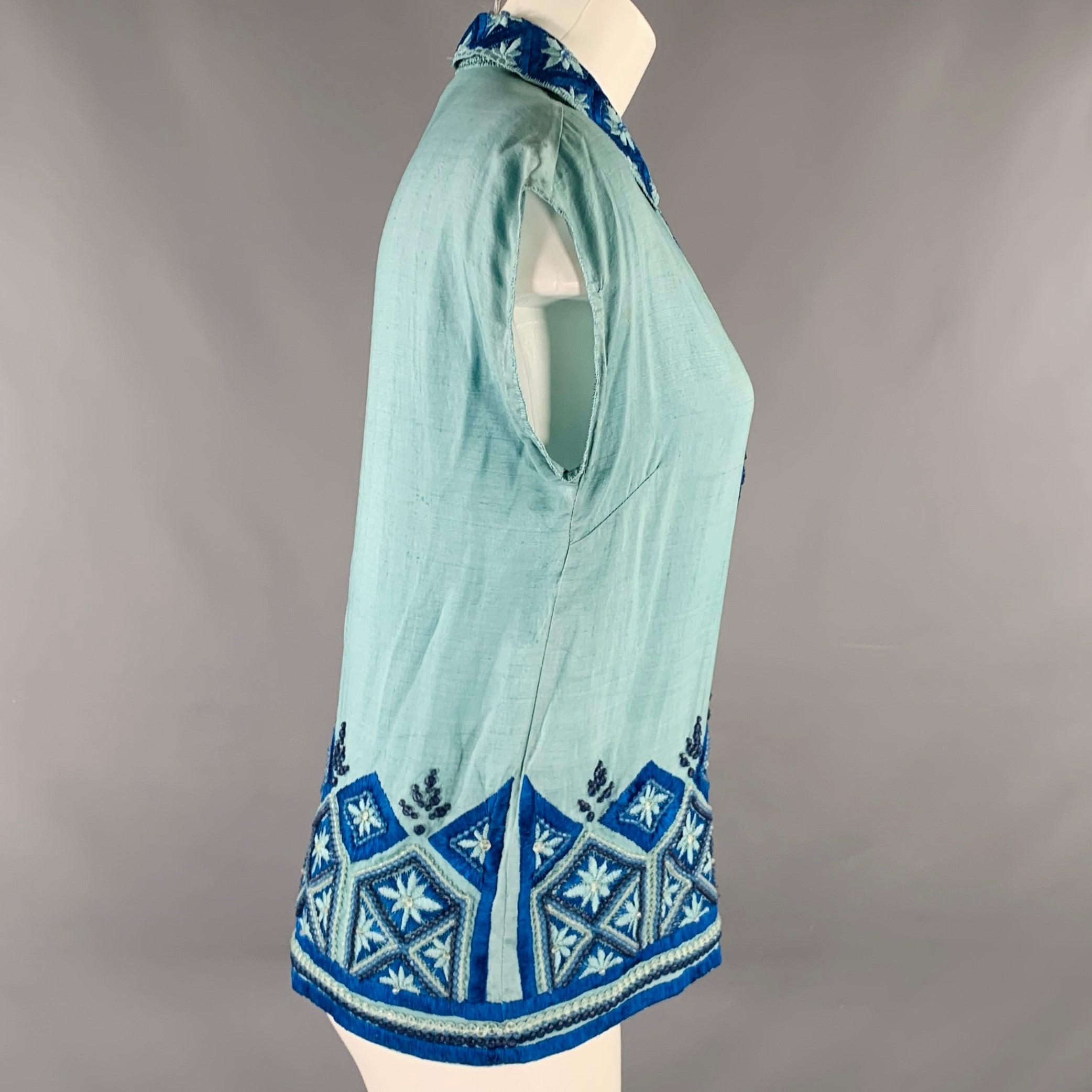 DRIES VAN NOTEN Size 4 Blue Light Blue Silk Embroidered Sleeveless Casual Top In Good Condition For Sale In San Francisco, CA