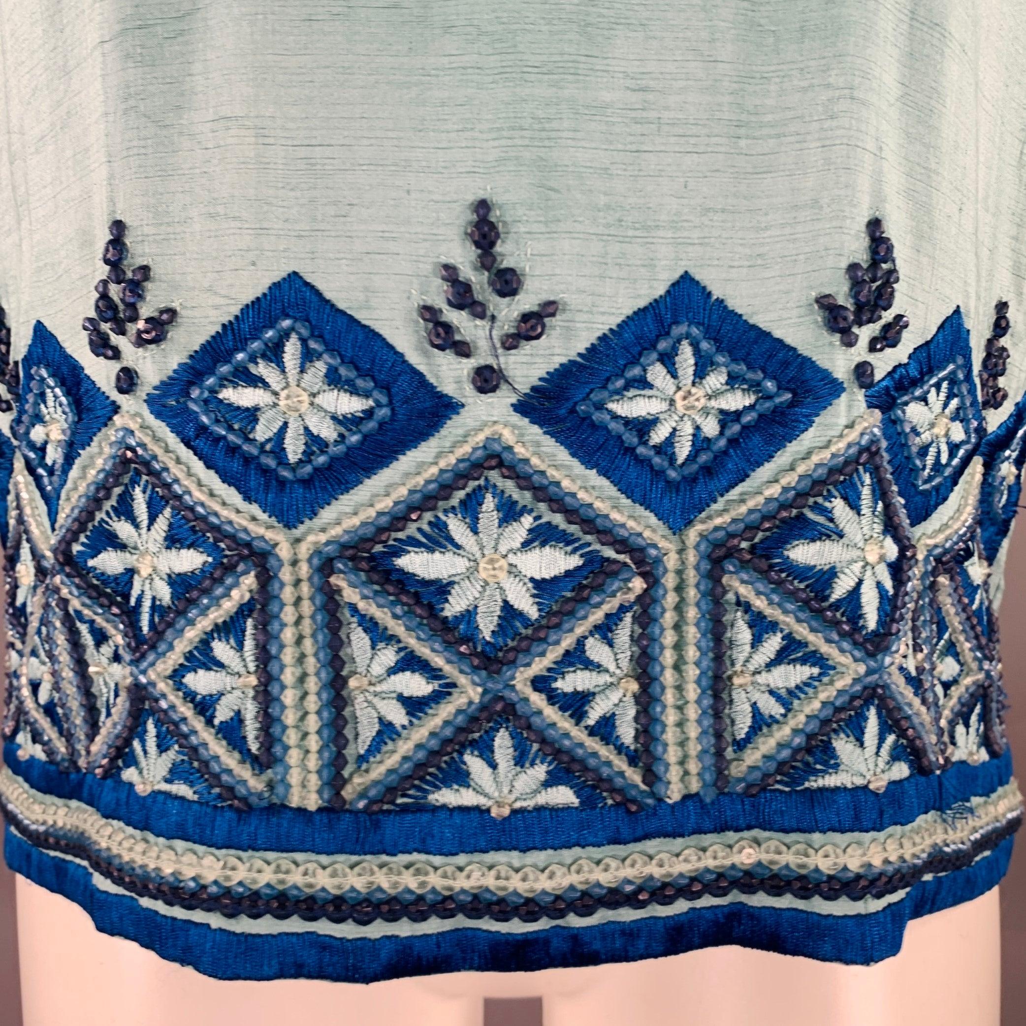 Women's DRIES VAN NOTEN Size 4 Blue Light Blue Silk Embroidered Sleeveless Casual Top For Sale