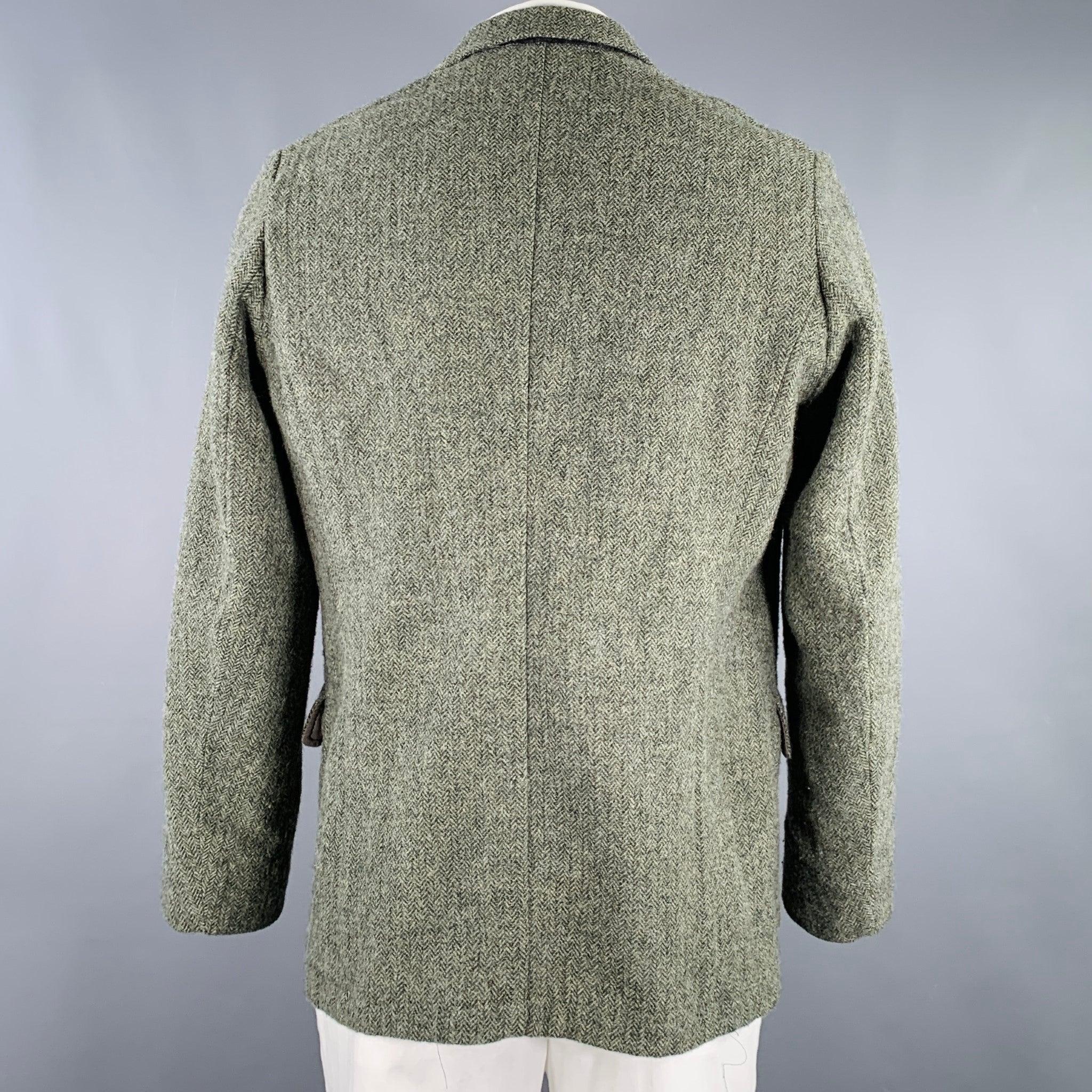 Gray DRIES VAN NOTEN Size 44 Green Herringbone Wool Peak Lapel Sport Coat For Sale