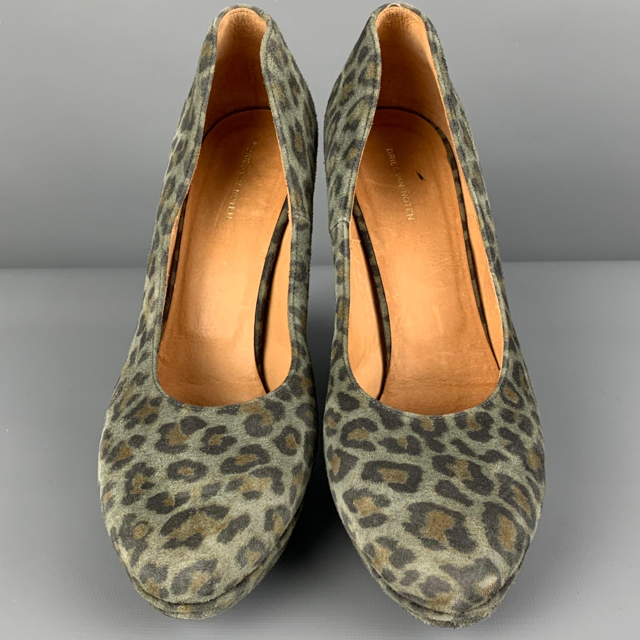 DRIES VAN NOTEN Size 8.5 Moss Brown Suede Animal Print Platform Pumps In Good Condition In San Francisco, CA