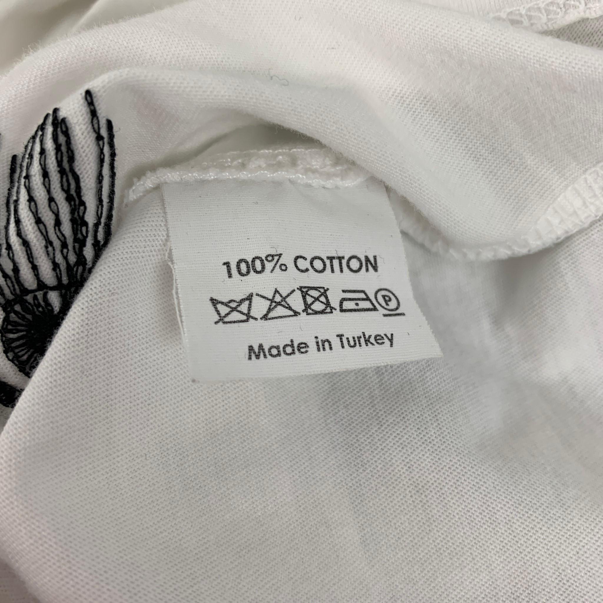 Men's DRIES VAN NOTEN Size M White Black Embroidery Cotton Short Sleeve T-shirt