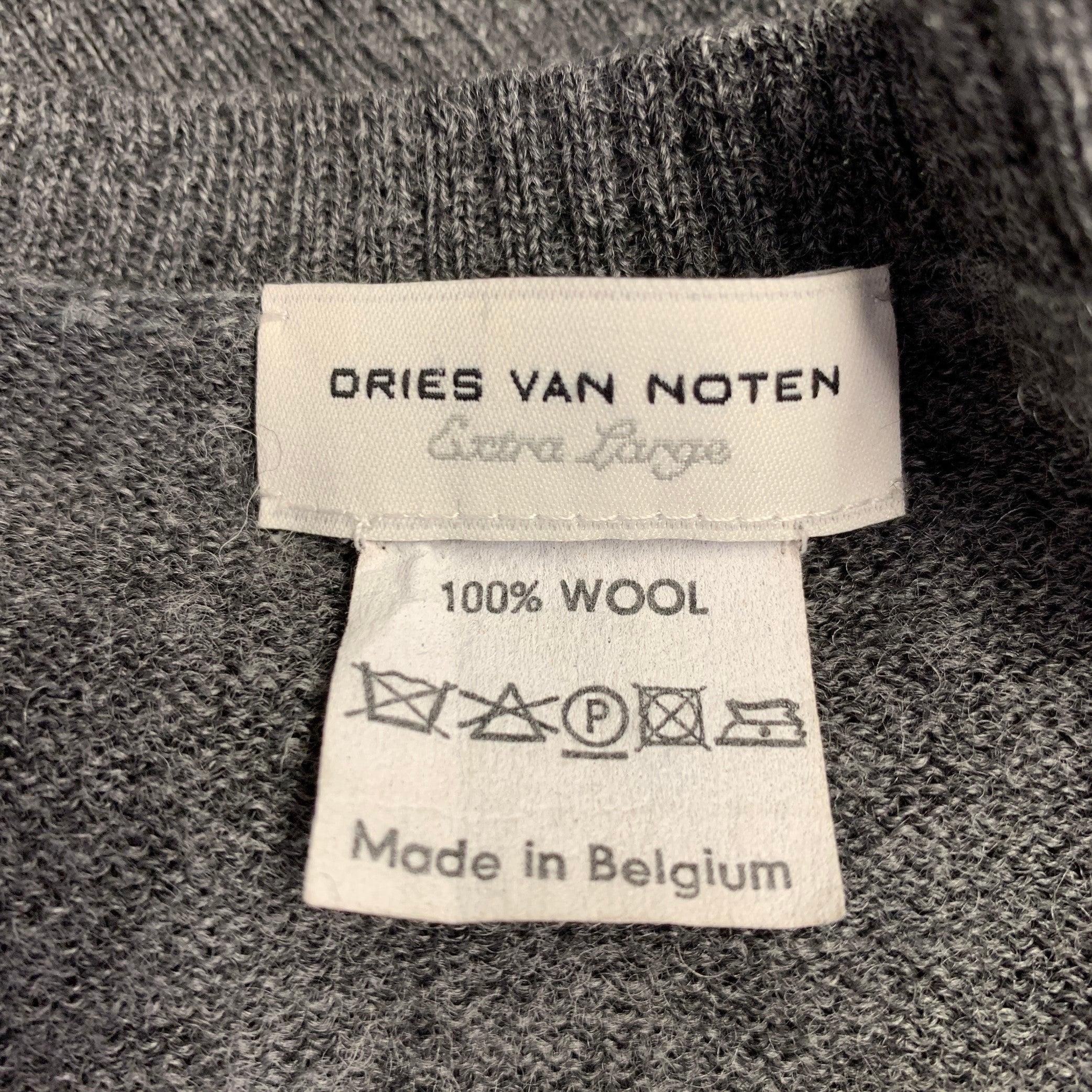 DRIES VAN NOTEN Size XL Grey Navy Cream Stripe Wool V-Neck Pullover For Sale 2