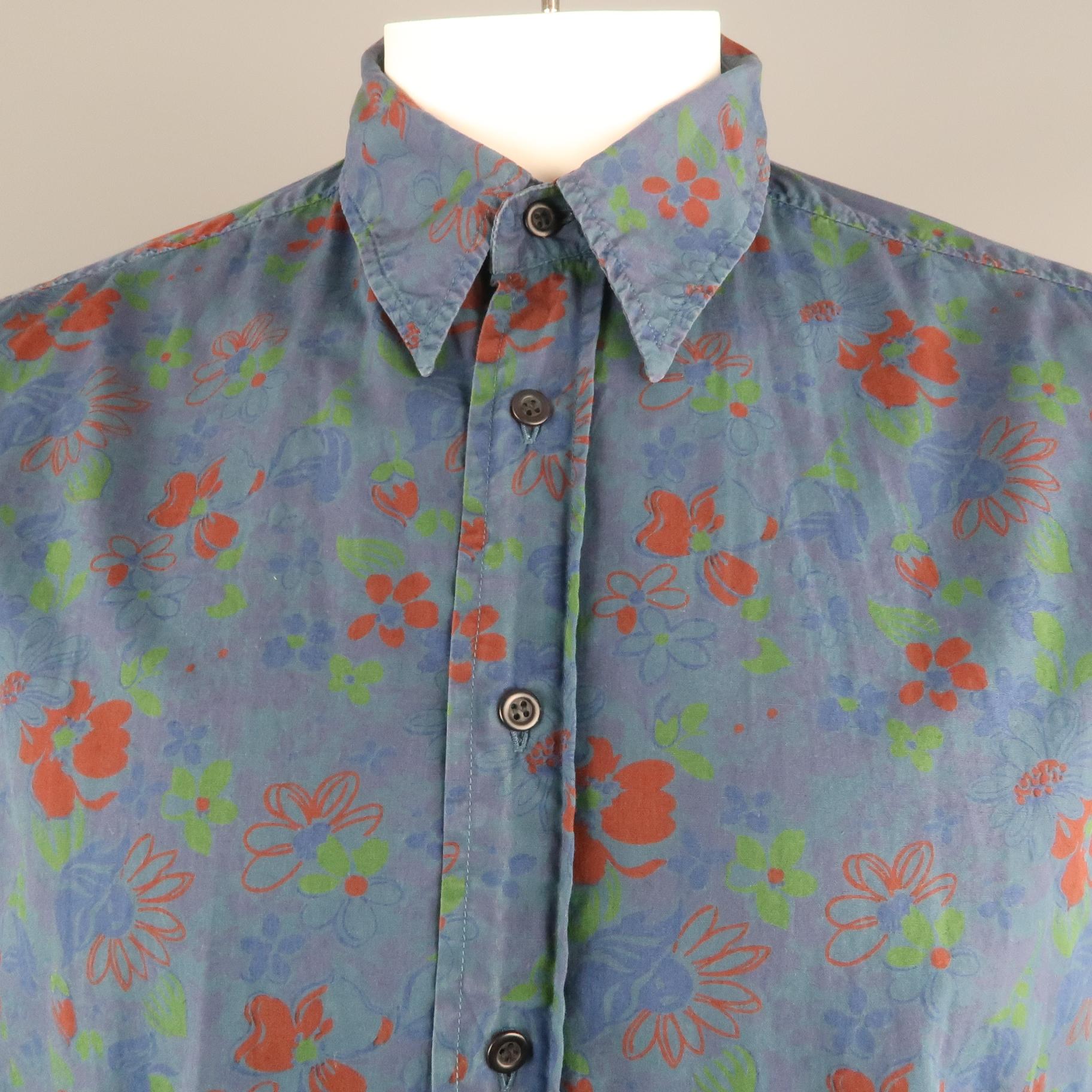 DRIES VAN NOTEN long sleeve shirt comes in a navy and brick floral cotton featuring a button up style and a spread collar.
 
Very Good Pre-Owned Condition.
Marked: 54
 
Measurements:
 
Shoulder: 18 in.
Chest: 47 in
Sleeve: 28.5 in.
Length: 24.5