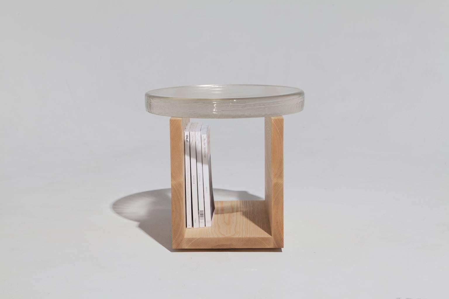 Verre Drift Table basse d'appoint contemporaine en bois massif et verre coulé Sculptural