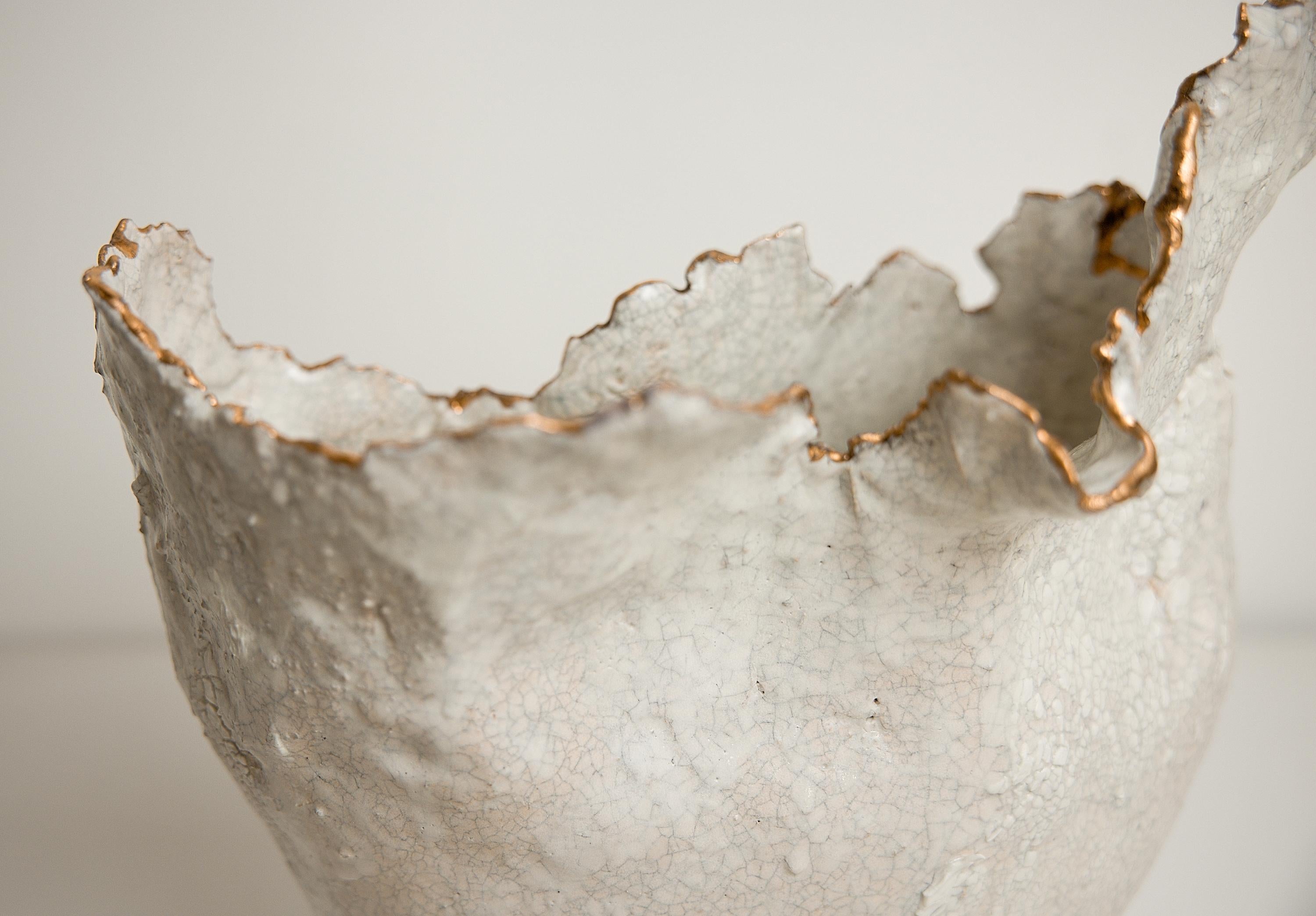 Drift  Crackle  White sculpture Open Narrow Vase with Gold Lustre rim For Sale 2