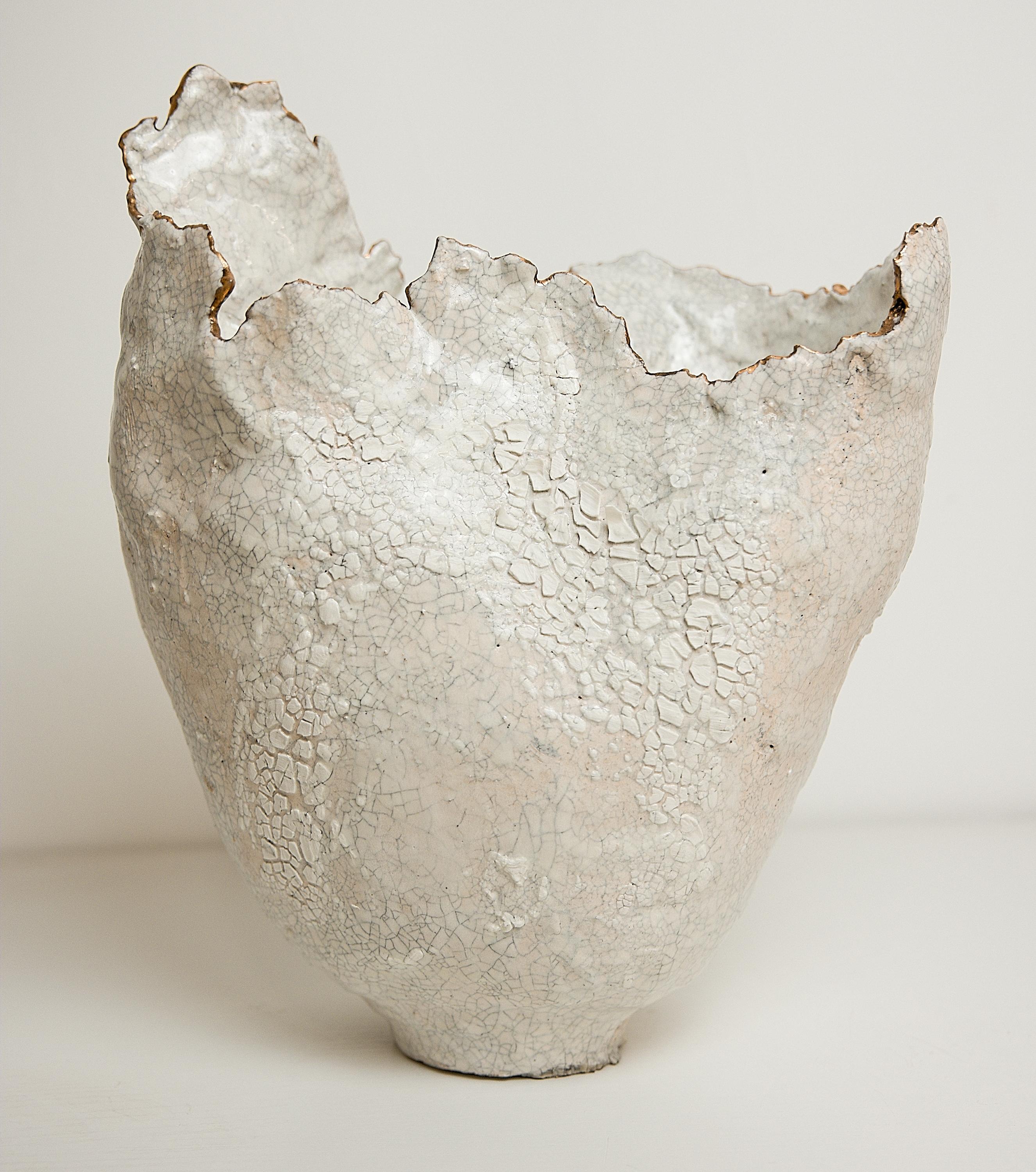 American Drift  Crackle  White sculpture Open Narrow Vase with Gold Lustre rim For Sale