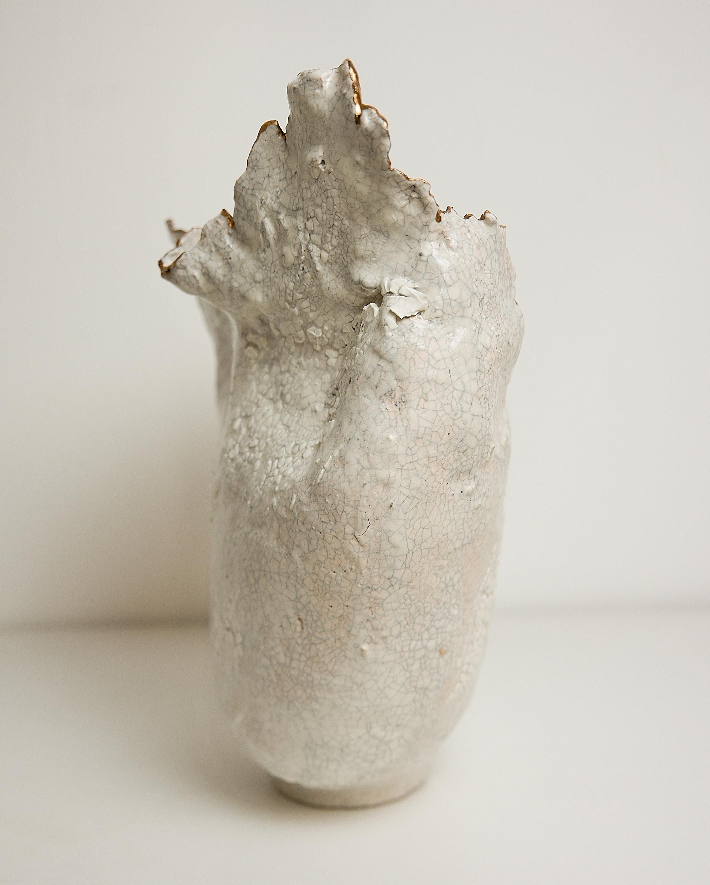 Contemporary Drift  Crackle  White sculpture Open Narrow Vase with Gold Lustre rim For Sale