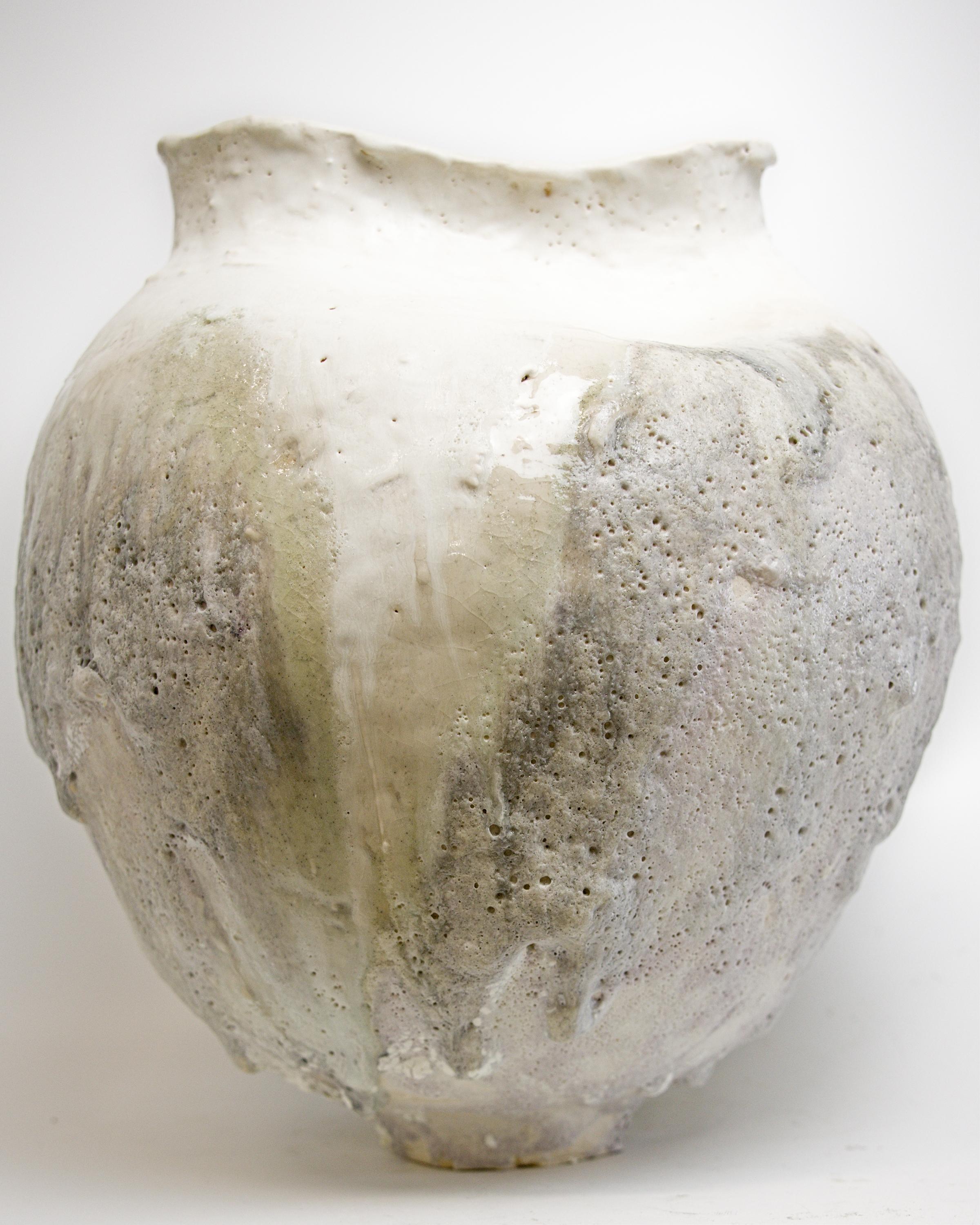 Drift White Moon Vase Handmade 2025 4