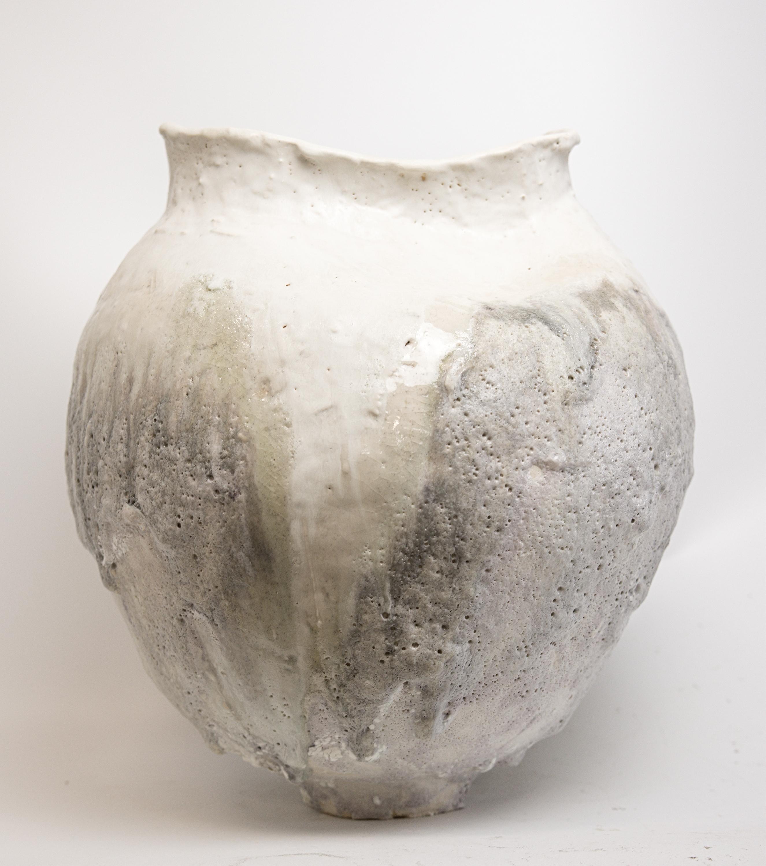 Drift White Moon Vase Handmade 2025 6