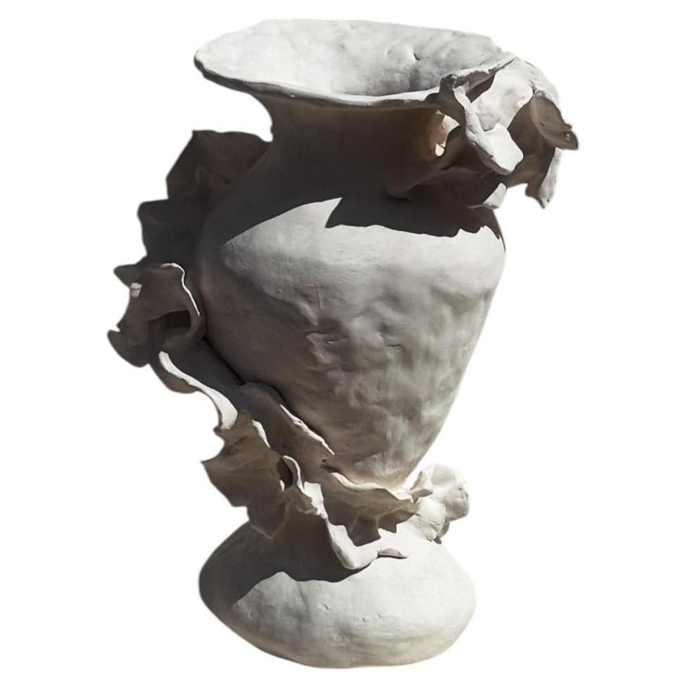 Vaso "Drifting Petals": design floreale scultoreo, collezione da 25 cm