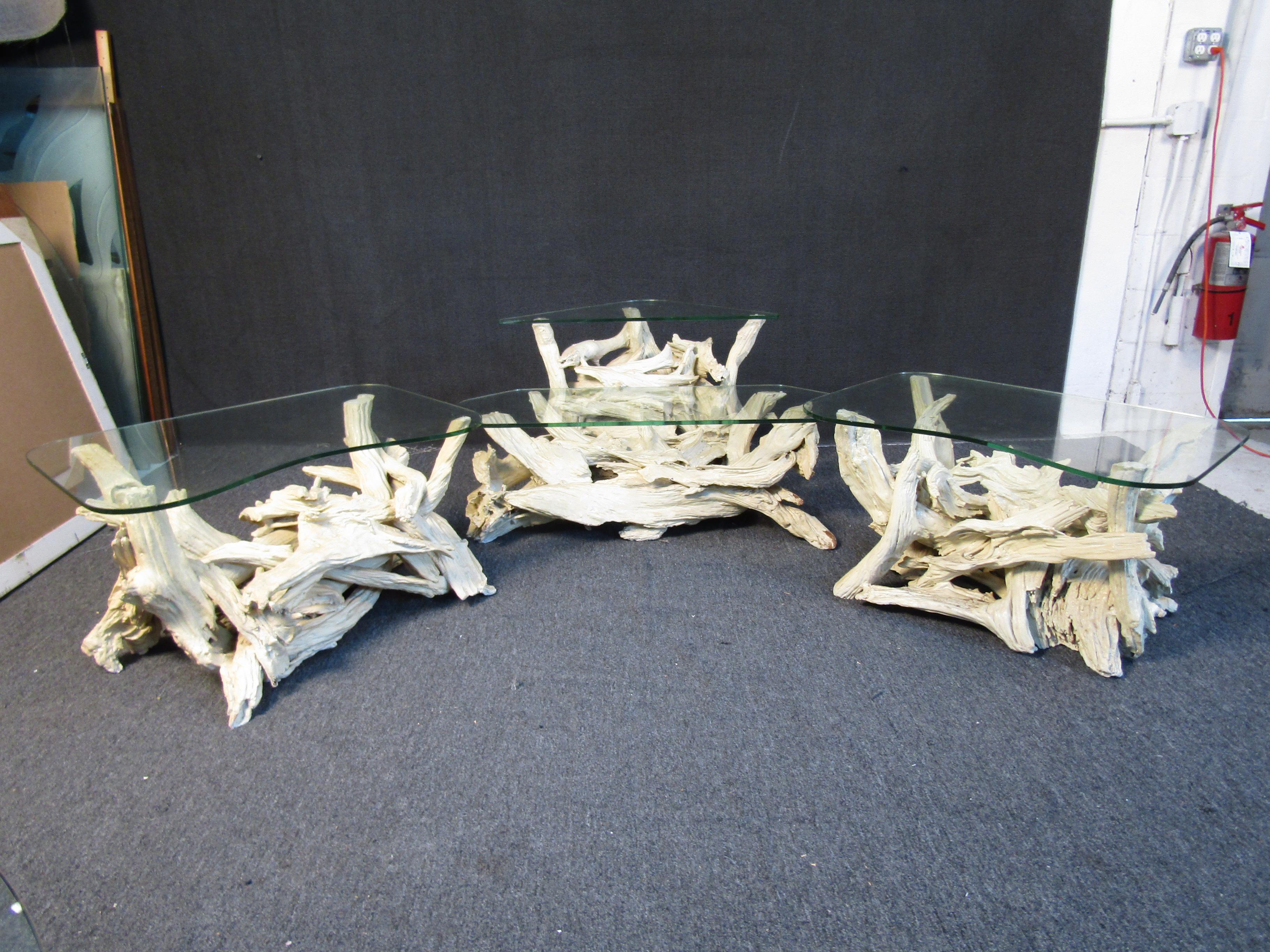 Ensemble de tables basses et tables basses bois flotté Bon état - En vente à Brooklyn, NY