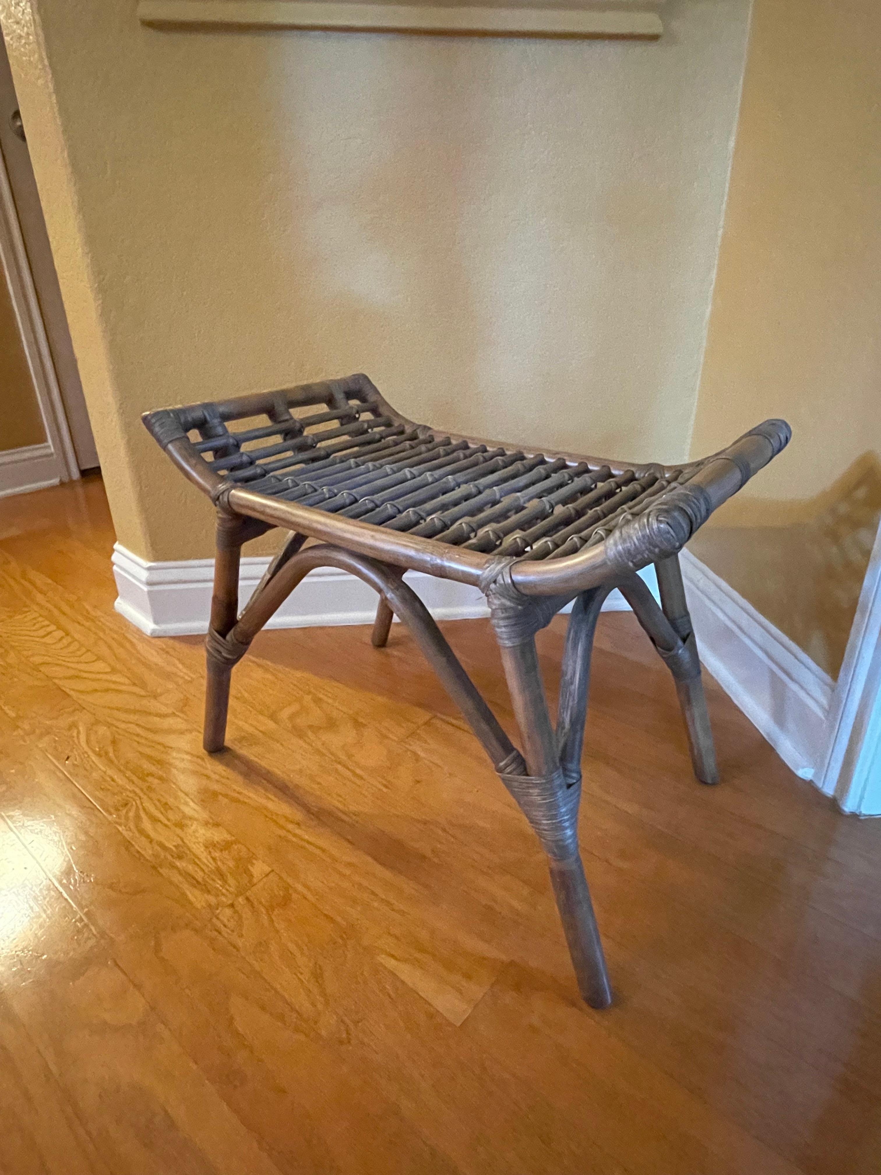Driftwood-Color Rattan and Bamboo Bench or Footstool In Excellent Condition For Sale In Austin, TX