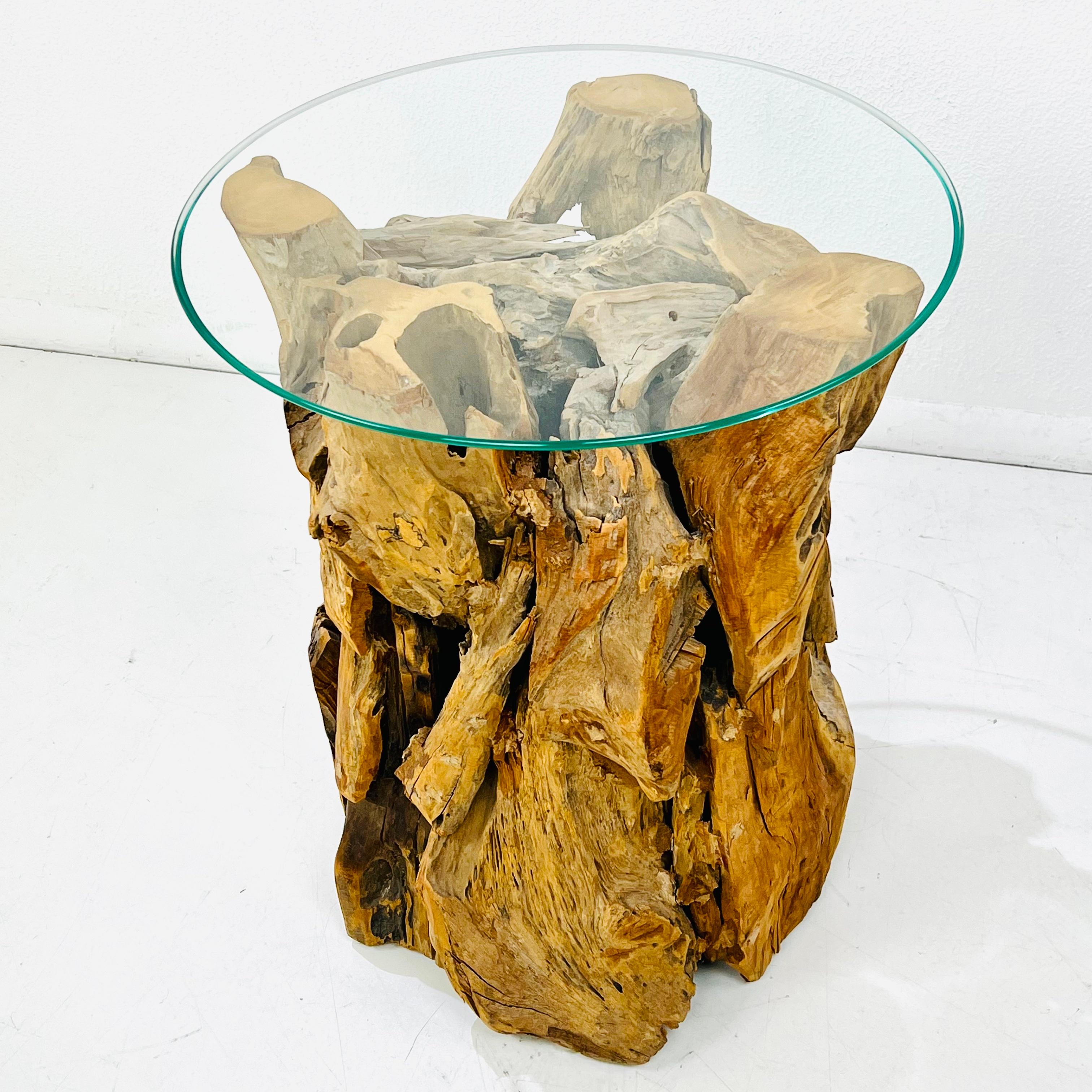 Guéridon en bois flotté avec plateau en verre en vente 8