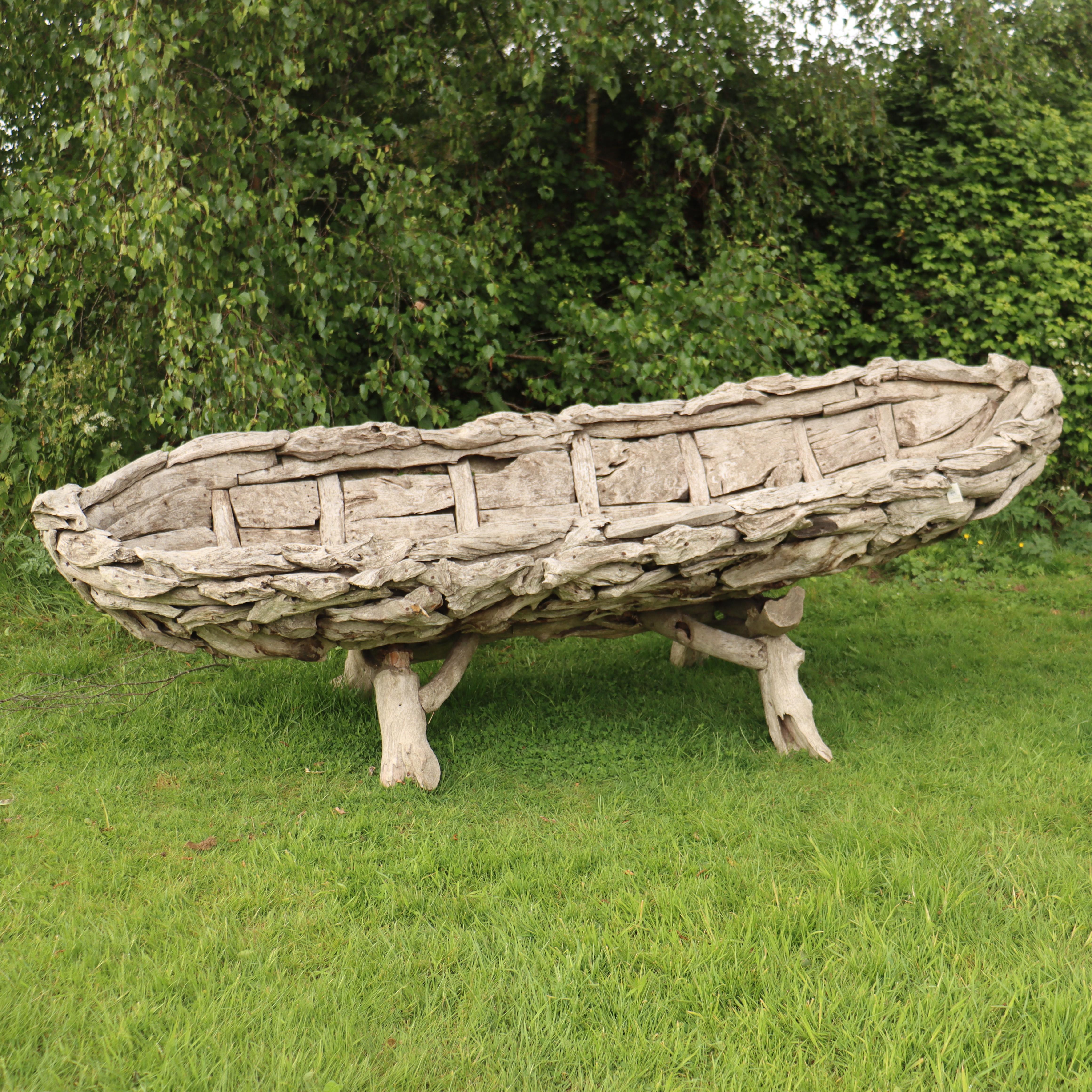Unusual large 21st century English sculpture made from driftwood.

Internal depth: 18.5-inches


Internal reference: C


Code: 8905

Dimensions:
W: 118