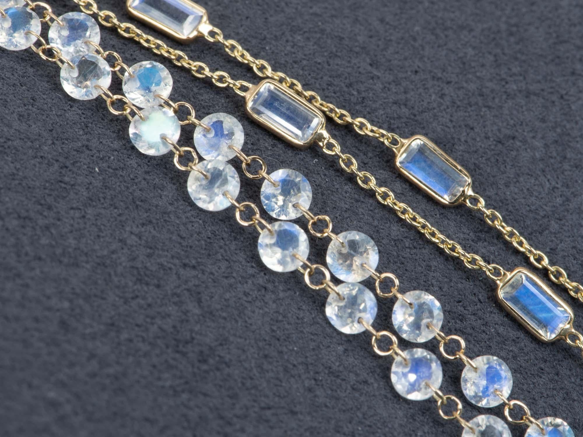 ♥ This is a gorgeous necklace made with high quality rainbow moonstones, each drilled and strung on dainty 14K gold wire
♥ This is a beautiful technique that gives the minimalist look and does not take anything away from the raw beauty of faceted